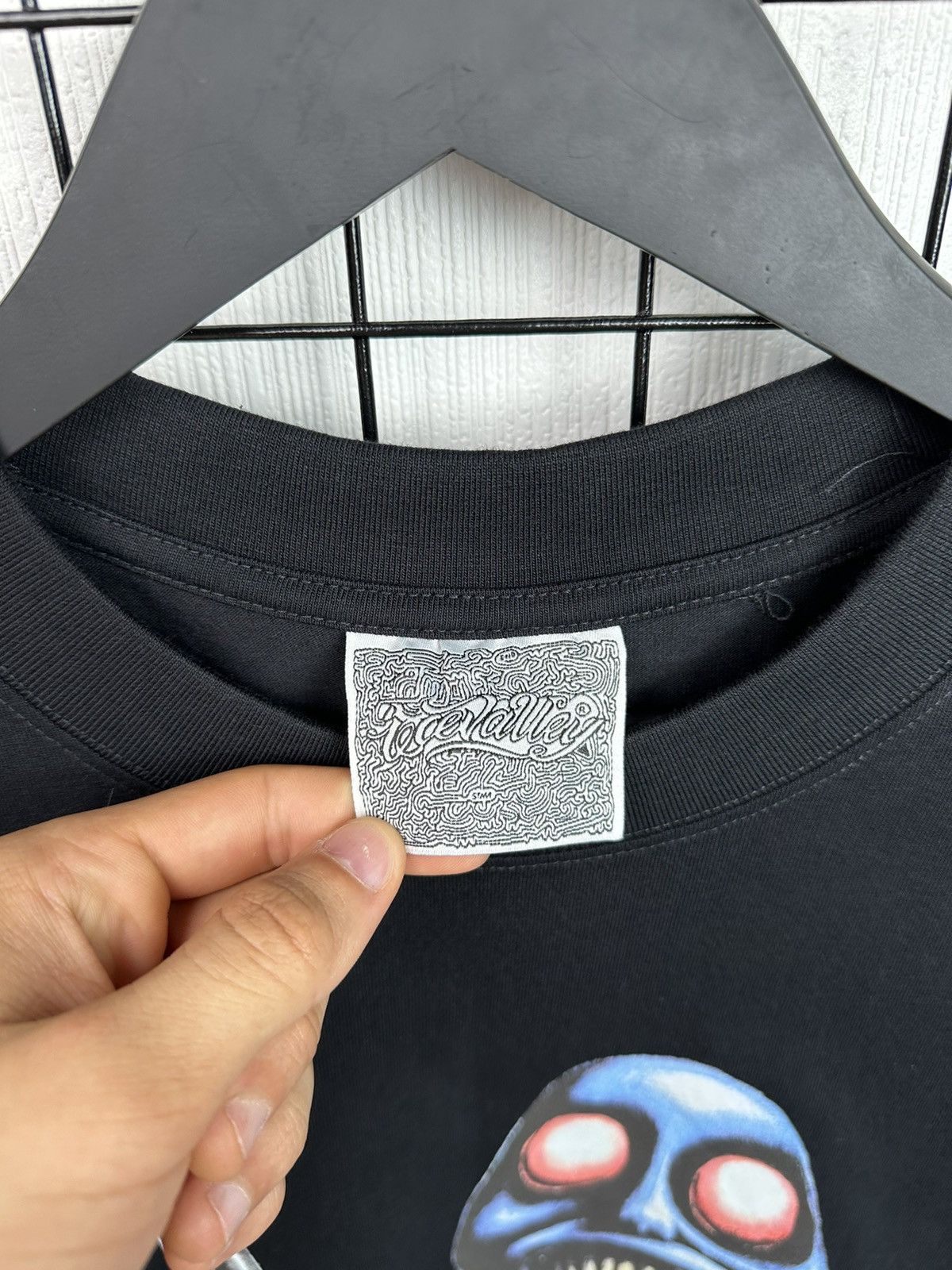 Band Tees The Offspring Alien Blue style Men Black L long sleeve shirt Size US L / EU 52-54 / 3 - 10 Thumbnail