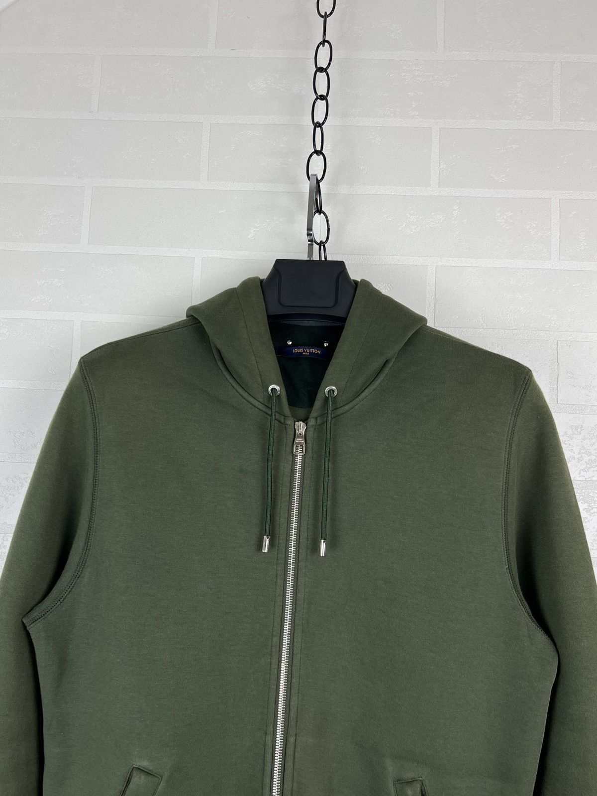 Louis Vuitton LOUIS VUITTON Sweatsuit Cotton LV Logo Zip Hoodie/Pants Set Size US M / EU 48-50 / 2 - 3 Thumbnail