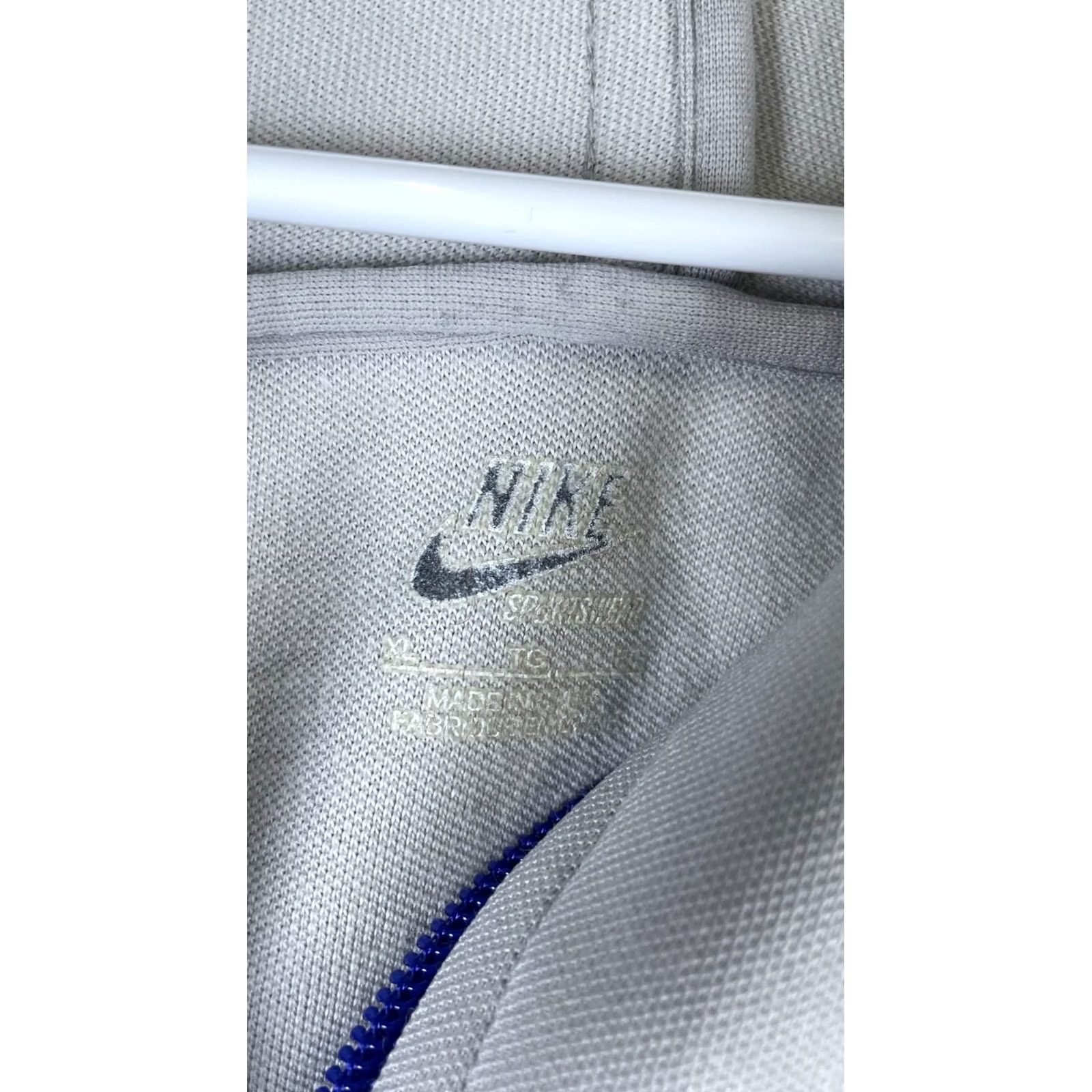 Nike Nike Track Jacket Mens Large Gray Full Zip Knit Athletic Sportswear Casual Size US L / EU 52-54 / 3 - 3 Thumbnail