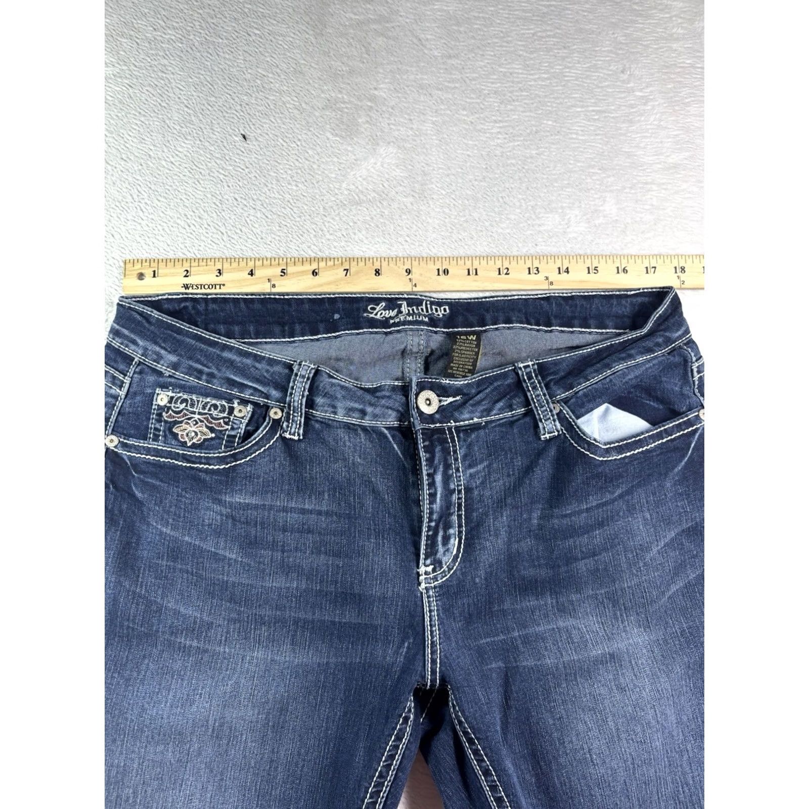 Vintage Love Indigo Premium Women's Jeans Dark Wash Embroidered Size 16W Cropped Slim Flying Denim Cotton Blend Regular Stretch Jeans Women Size 38" / US 16 / IT 52 - 7 Thumbnail