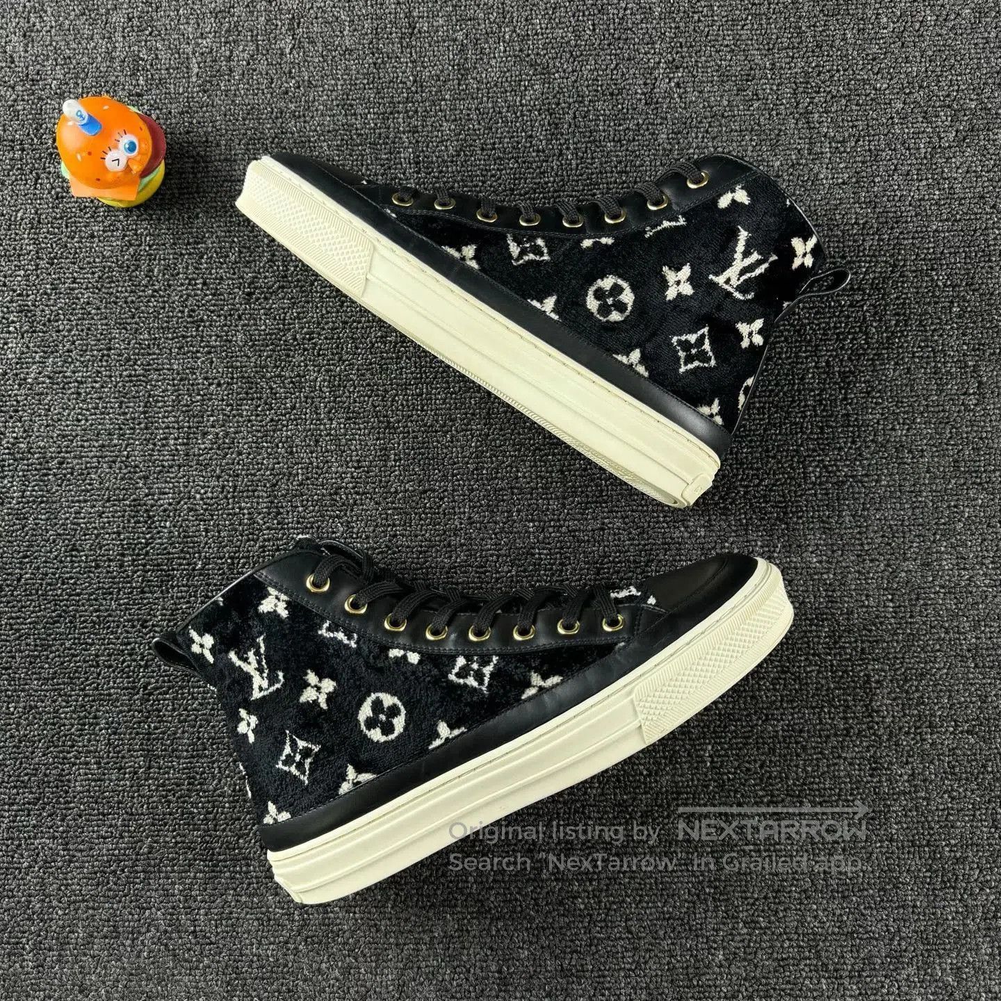Louis Vuitton Louis Vuitton Black and White High. Size US 6 / IT 36 - 4 Thumbnail
