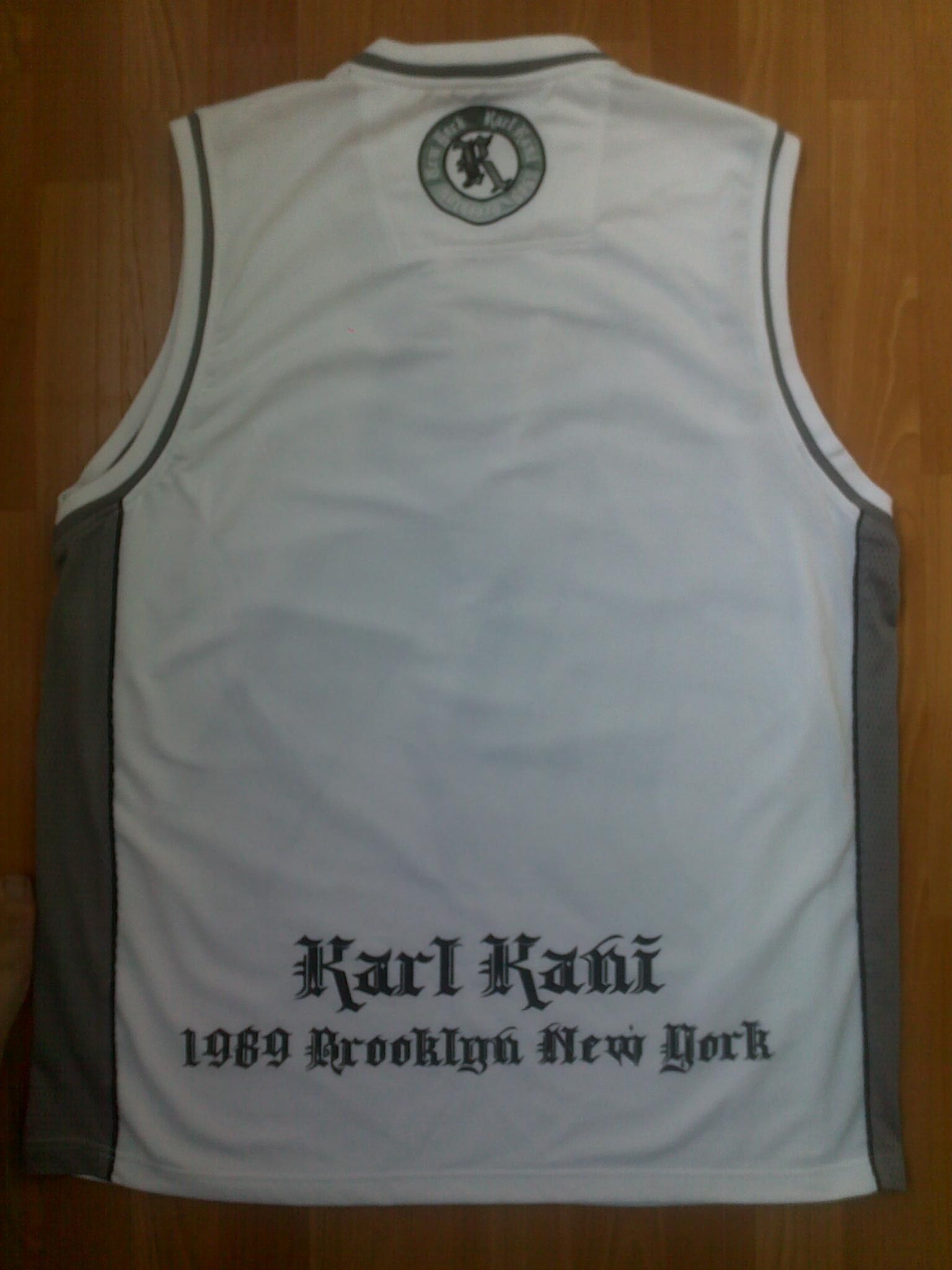 Karl Kani Karl Kani t-shirt, vintage 90s, 1990s hip hop, Y2K, size L Size US L / EU 52-54 / 3 - 7 Thumbnail