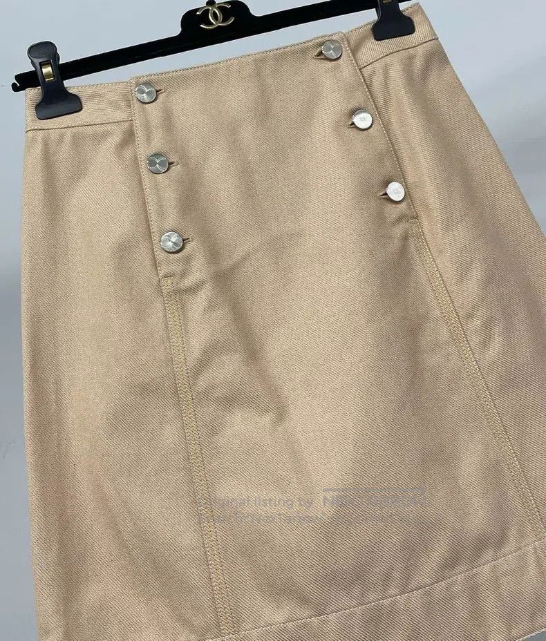 Hermes Hermes Nude pink double-breasted half skirt Size 24" / US 00 / IT 34 - 4 Thumbnail