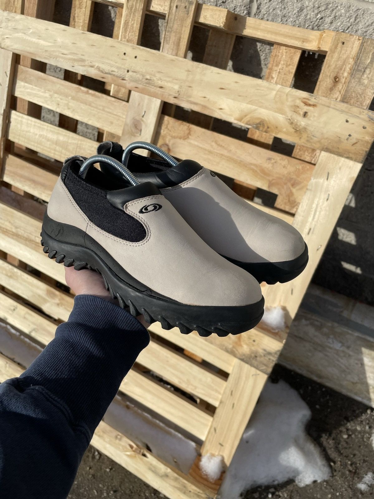 Salomon × Vintage Vintage Y2K Salomon Clogs Slip Ons Shoes Sneakers Beige Tan Size US 6 / EU 39 - 2 Thumbnail