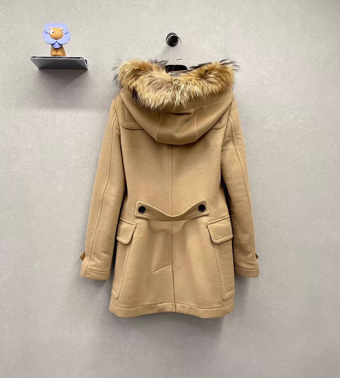 Burberry Burberry Camel Vintage Forest Horn Button Slim Coat 38 Size XS / US 0-2 / IT 36-38 - 2 Thumbnail