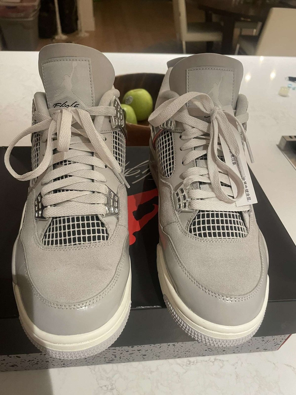 Jordan Brand × Nike Frozen moments Jordan 4 Size US 10 / EU 43 - 2 Thumbnail