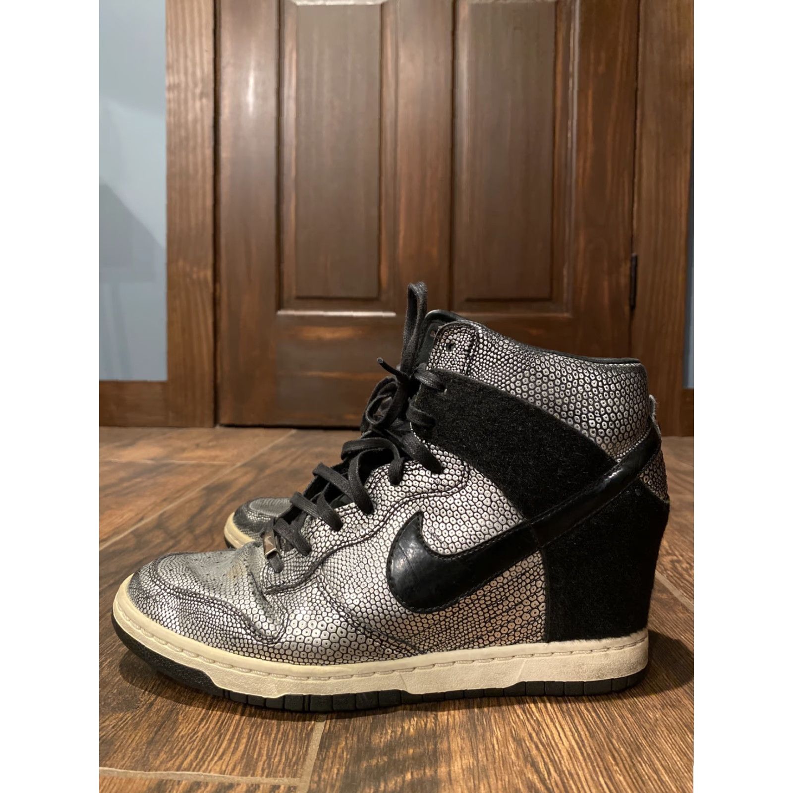 Nike Nike Dunk Sky Hi City FW QS NYC Hidden Wedge Heel Black Silver 9 Women Leather Sneaker Size US 9 / IT 39 - 5 Thumbnail