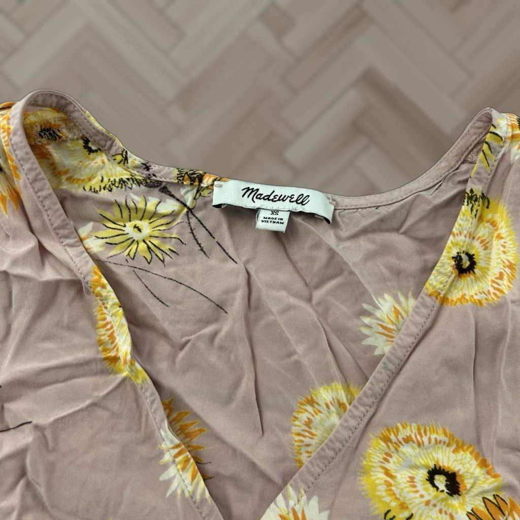 Madewell Madewell Cross Front Floral Short Sleeve Top Women XS Pink Size XS / US 0-2 / IT 36-38 - 1 Thumbnail