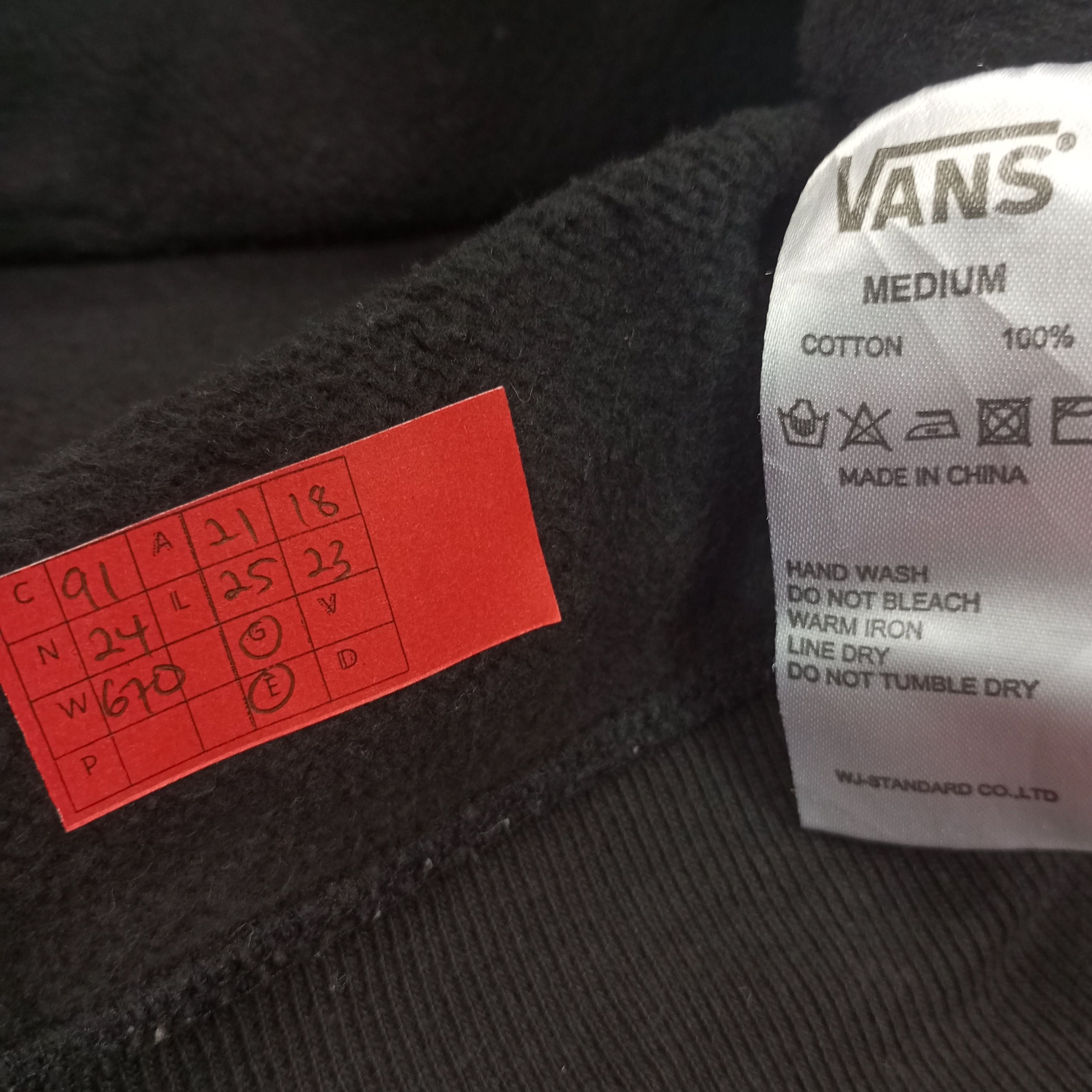 Vans × Vintage Vans Skater Style Center Logo Design Hoodies Size US M / EU 48-50 / 2 - 6 Thumbnail