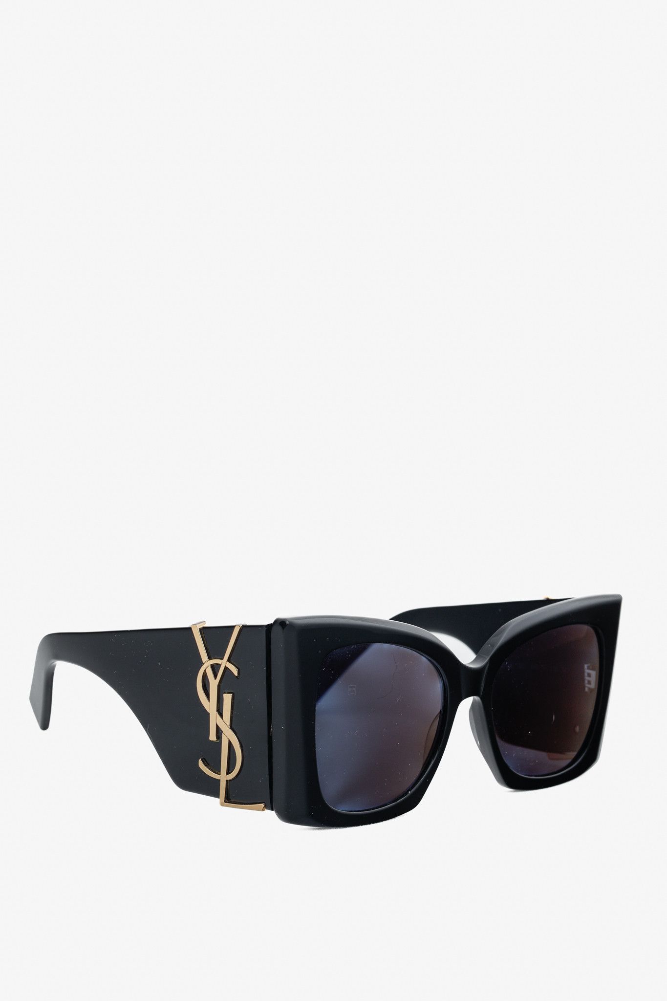 Saint Laurent Paris Saint Laurent SL M119 Blaze Black Cat-Eye Sunglasses Size ONE SIZE - 1 Thumbnail
