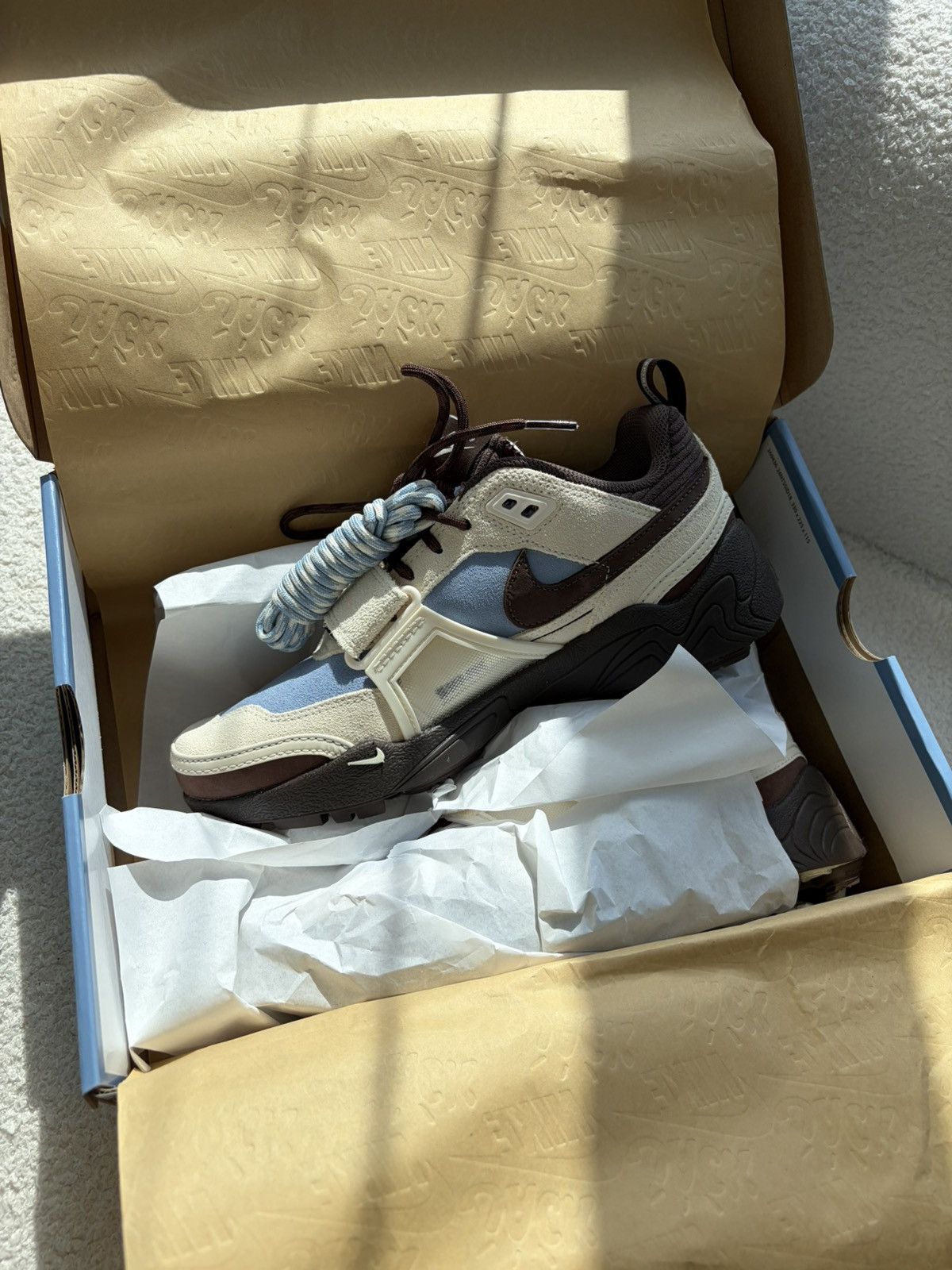 Nike × Travis Scott Nike Zoom Field Jaxx Size US 6.5 / EU 39-40 - 1 Thumbnail