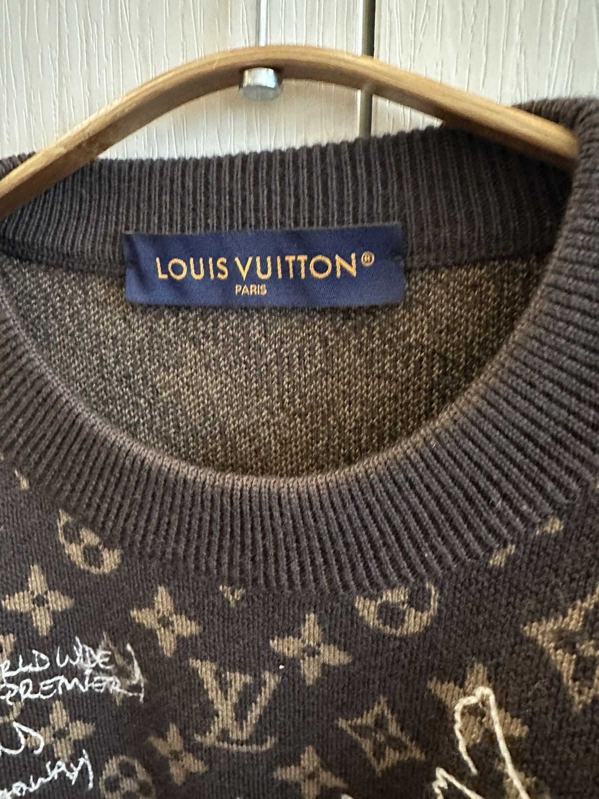 Louis Vuitton Louis Vuitton FW’23 Monogram Embroidered Wool Crewneck Size US S / EU 44-46 / 1 - 6 Thumbnail