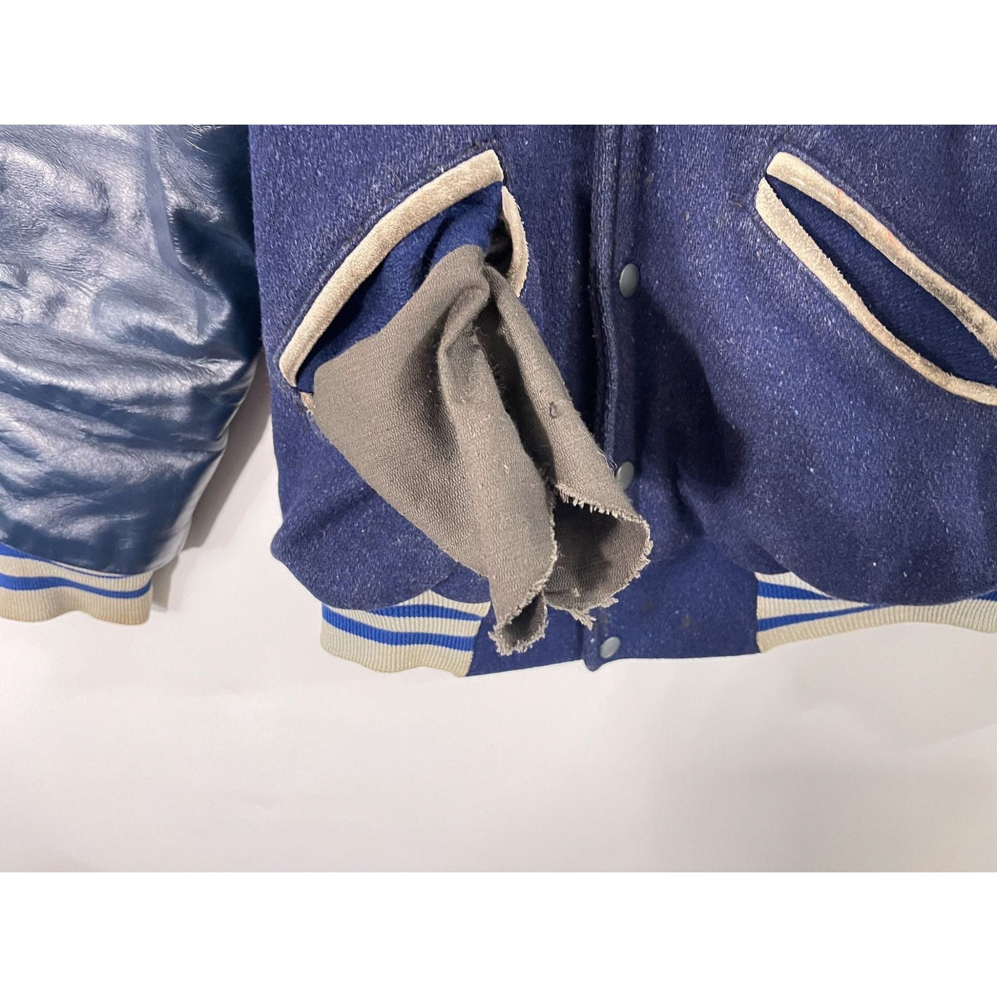 Vintage 1950s 1960s Leather Sleeve Collared Varsity Jacket Size US S / EU 44-46 / 1 - 8 Thumbnail