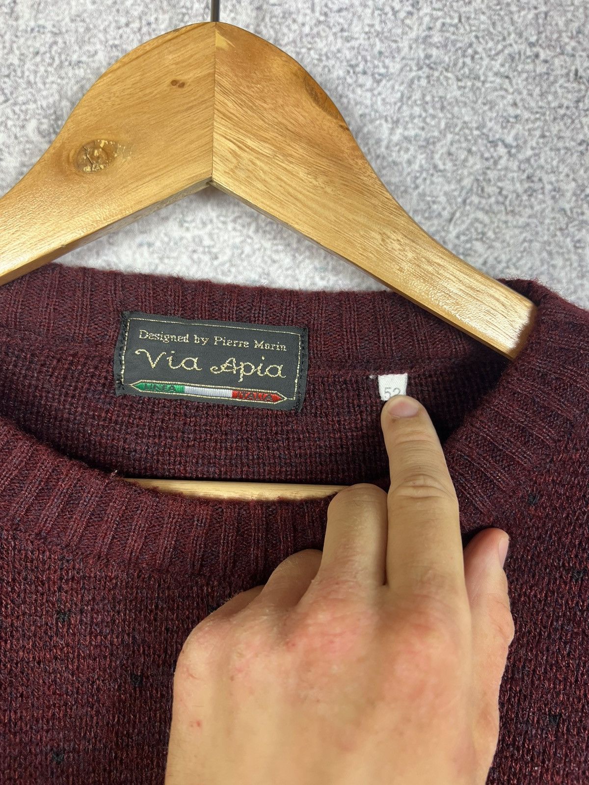Vintage Vintage 90s Graphic Motive Art Sweater Embroidered Logo Size US XL / EU 56 / 4 - 6 Thumbnail