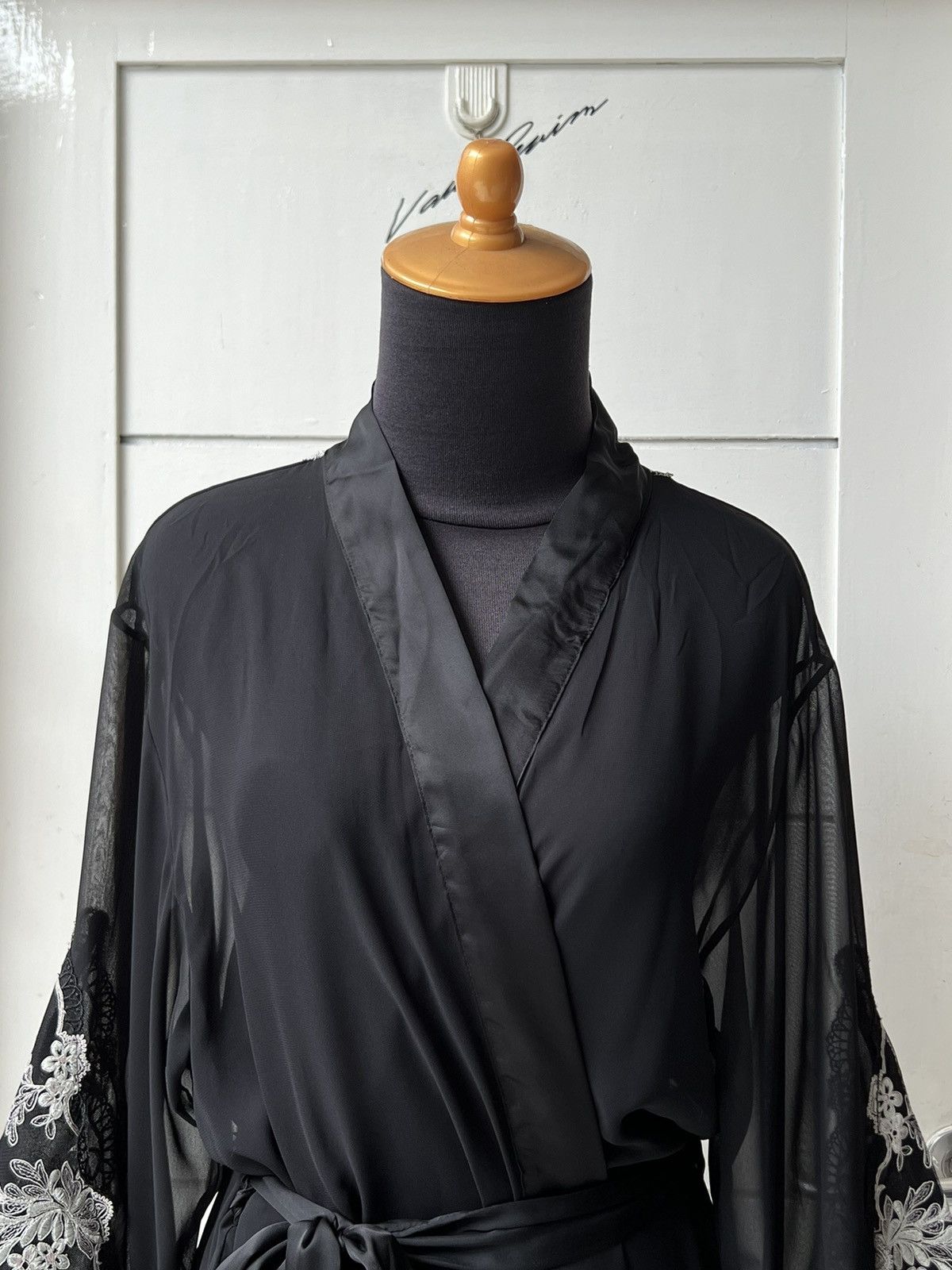Other VERA WANG For Fidelia Black Mesh Kimono Size US M / EU 48-50 / 2 - 2 Thumbnail