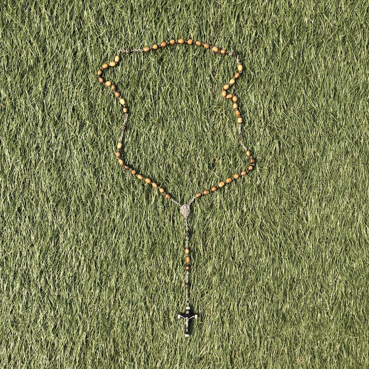 Vintage Catholic rosary bead Size ONE SIZE - 1 Thumbnail