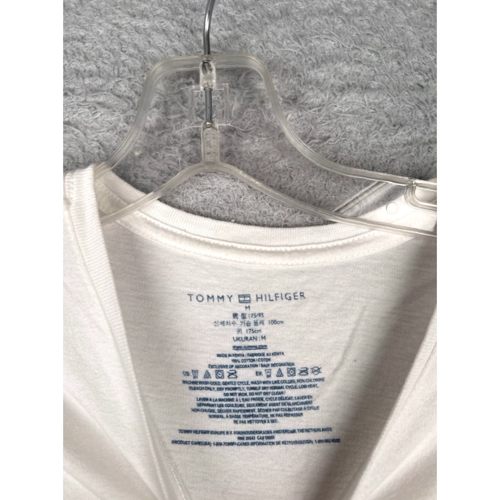 Tommy Hilfiger Tommy Hilfiger Shirt Adult Medium White Short Sleeve V-Neck 100% Cotton READ Size US M / EU 48-50 / 2 - 6 Thumbnail