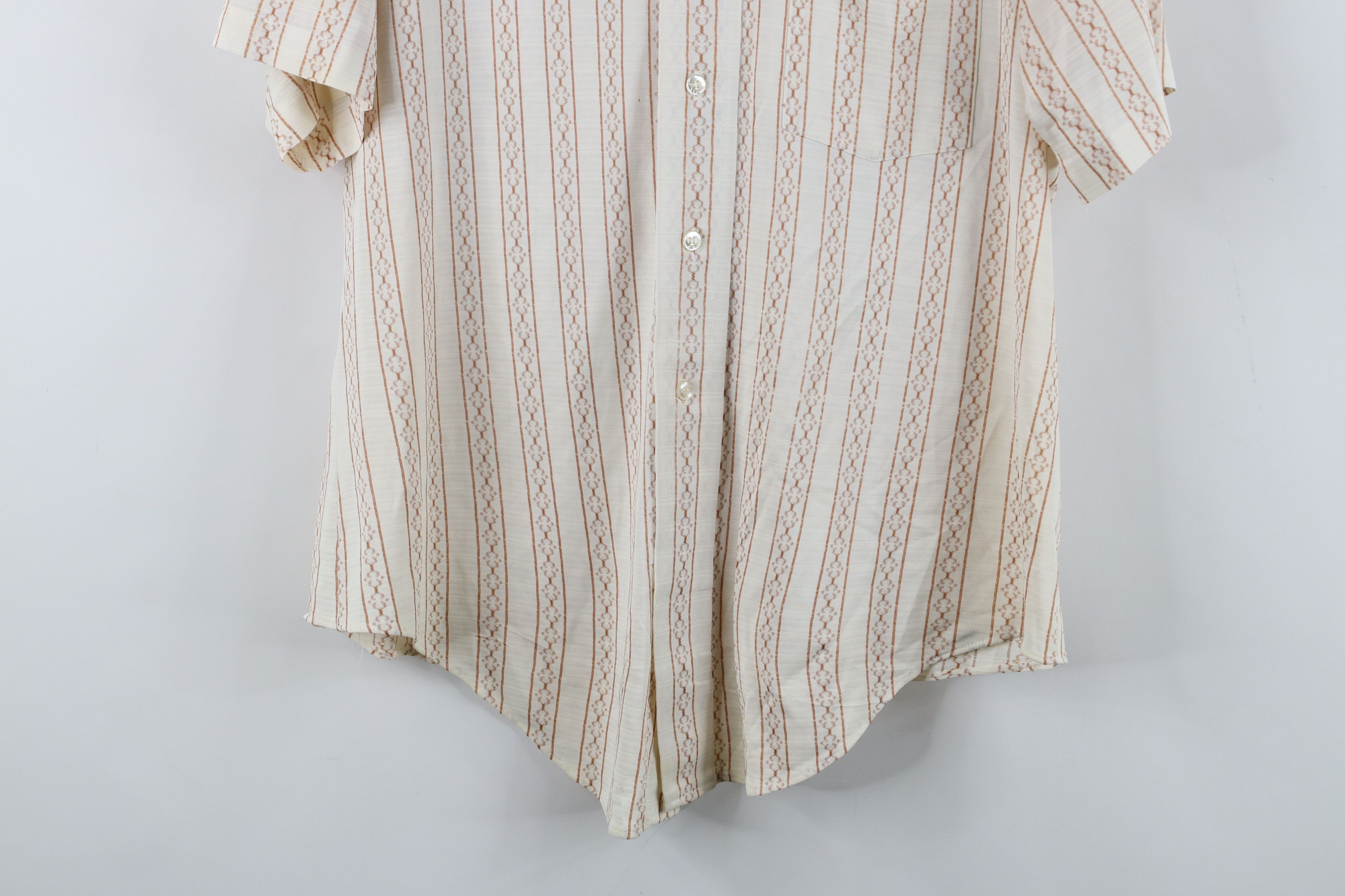 Vintage Vintage 60s Streetwear Knit Short Sleeve Button Shirt USA Size US M / EU 48-50 / 2 - 3 Thumbnail