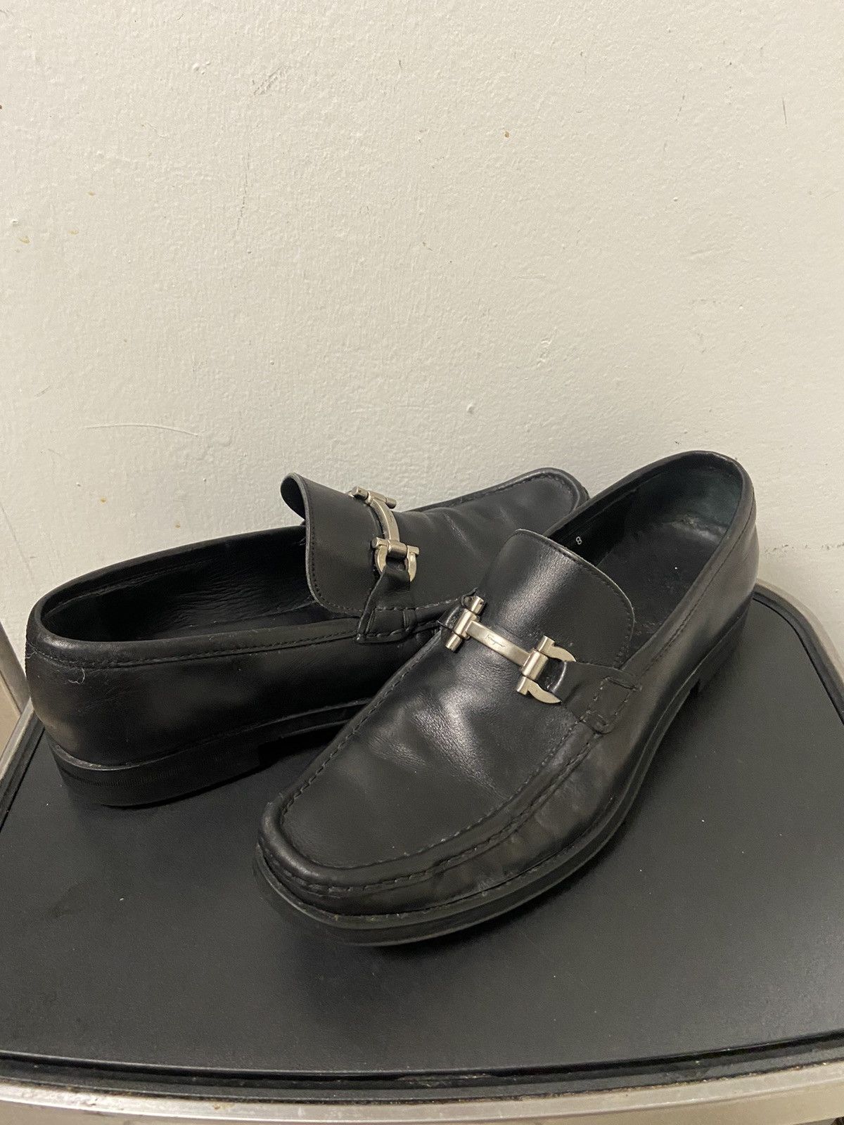 Salvatore Ferragamo SALVATORE FERRAGAMO Horse Shoe Men's Size 8 D Black Loafers Size US 8 / EU 41 - 1 Thumbnail
