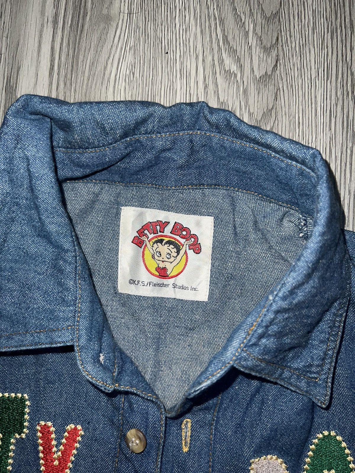 Cartoon Network Betty Boop casino denim shirt 🤠 🎰 Size US XXL / EU 58 / 5 - 10 Thumbnail