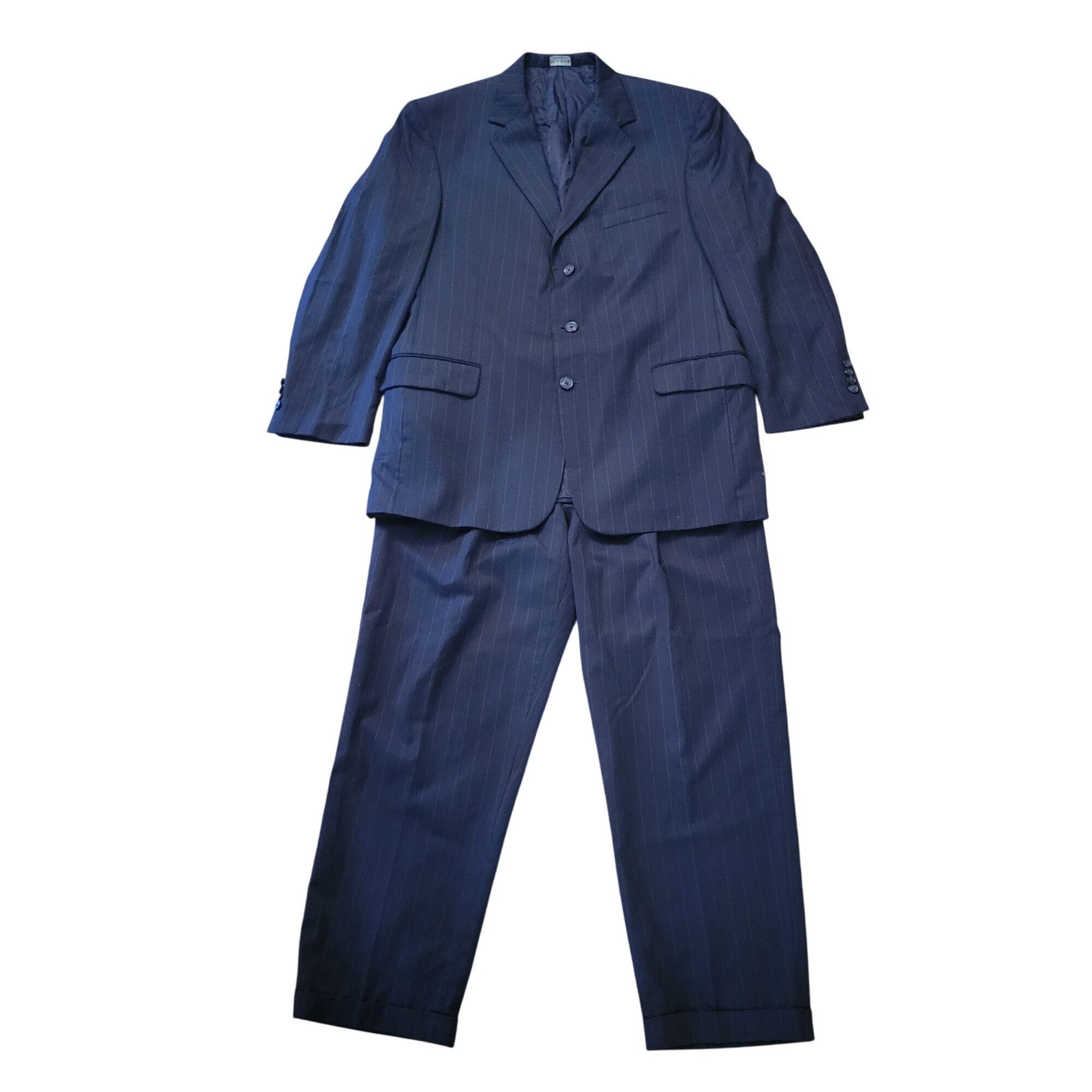 Jos. A. Bank Jos A Bank 2 Pc Black Pinstripe 3 Button Suit 44R Wool 39x30 Size 44R - 1 Thumbnail