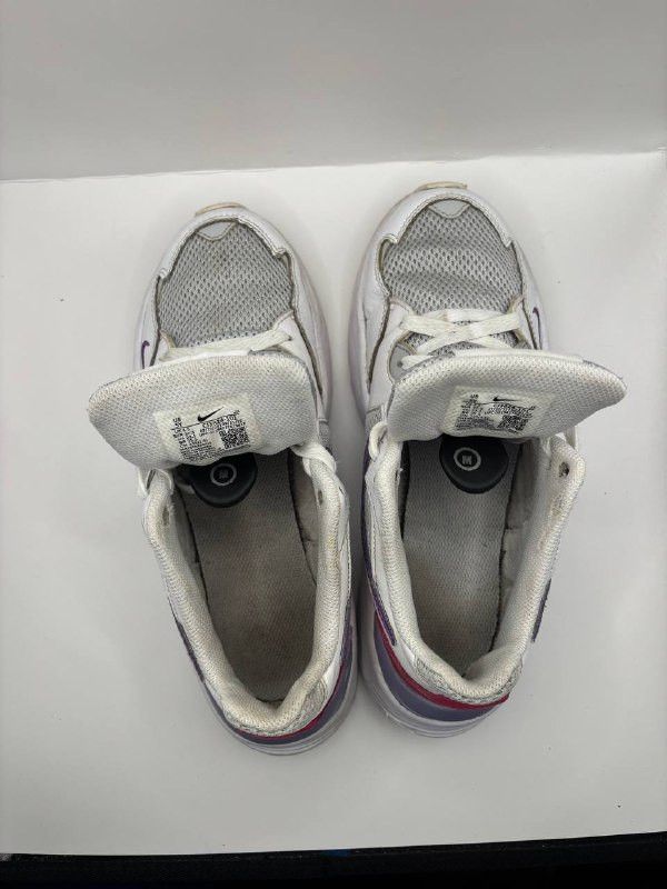 Nike Nike Air Max Excee White/Purple (Size 5Y/37.5) Size US 7.5 / IT 37.5 - 4 Thumbnail