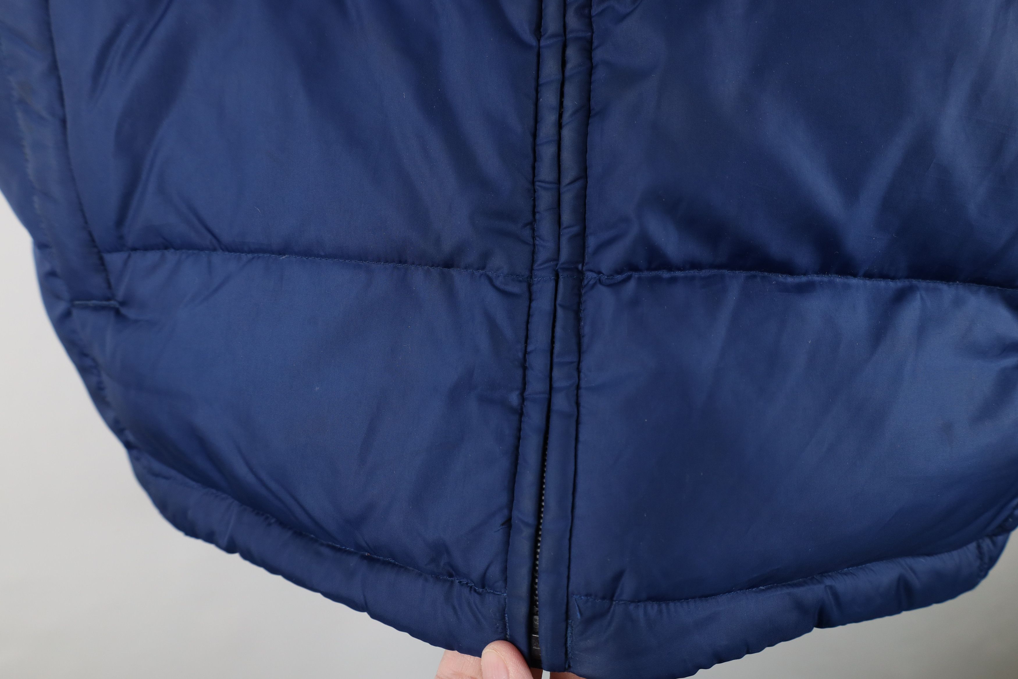 Eddie Bauer Vintage Eddie Bauer Premium Duck Down Puffer Vest Jacket Size US M / EU 48-50 / 2 - 7 Thumbnail