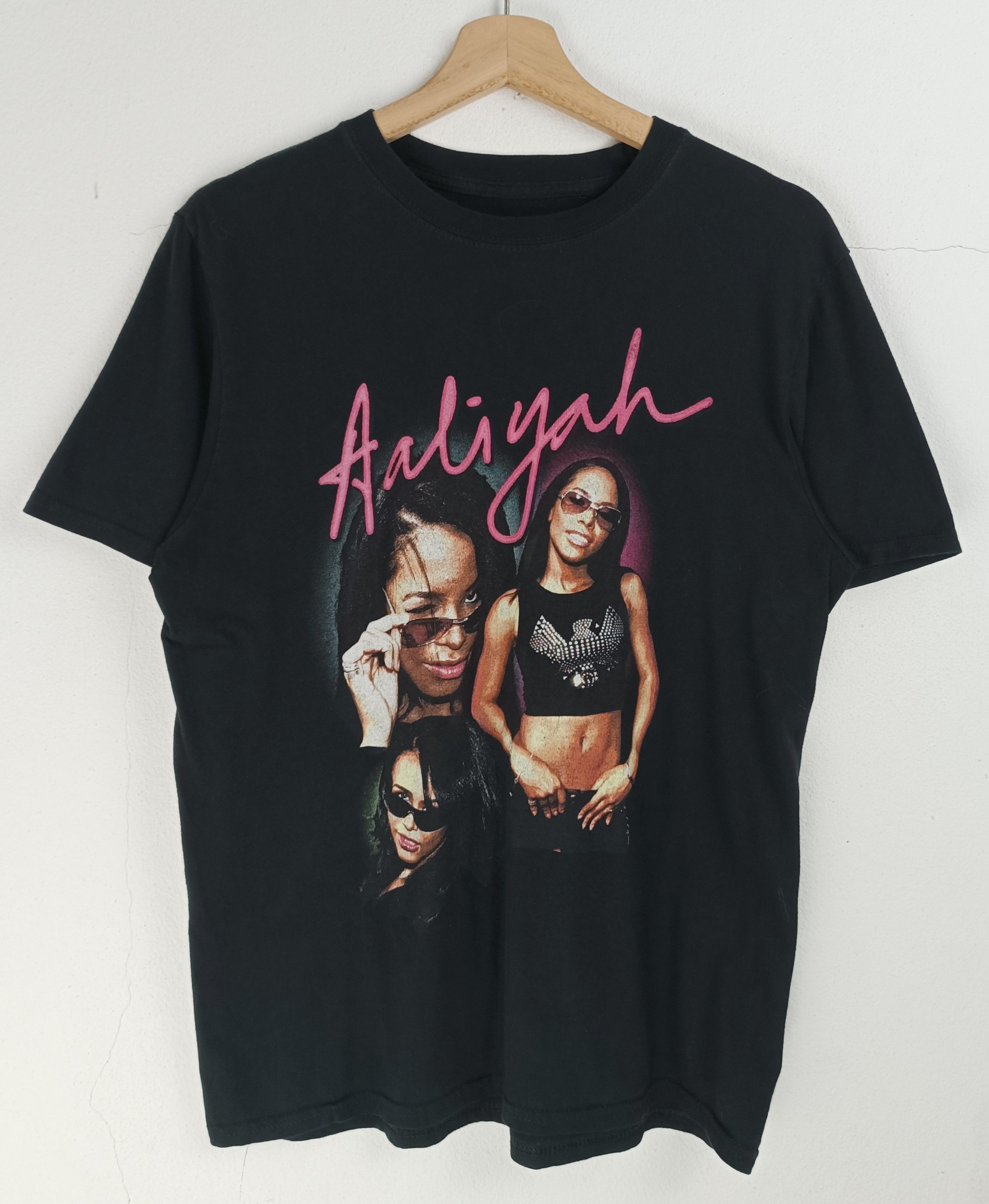Rap Tees VINTAGE AALIYAH RAP TEE STYLE LEFT EYE JCOLE M.JACKSON Size US M / EU 48-50 / 2 - 3 Thumbnail