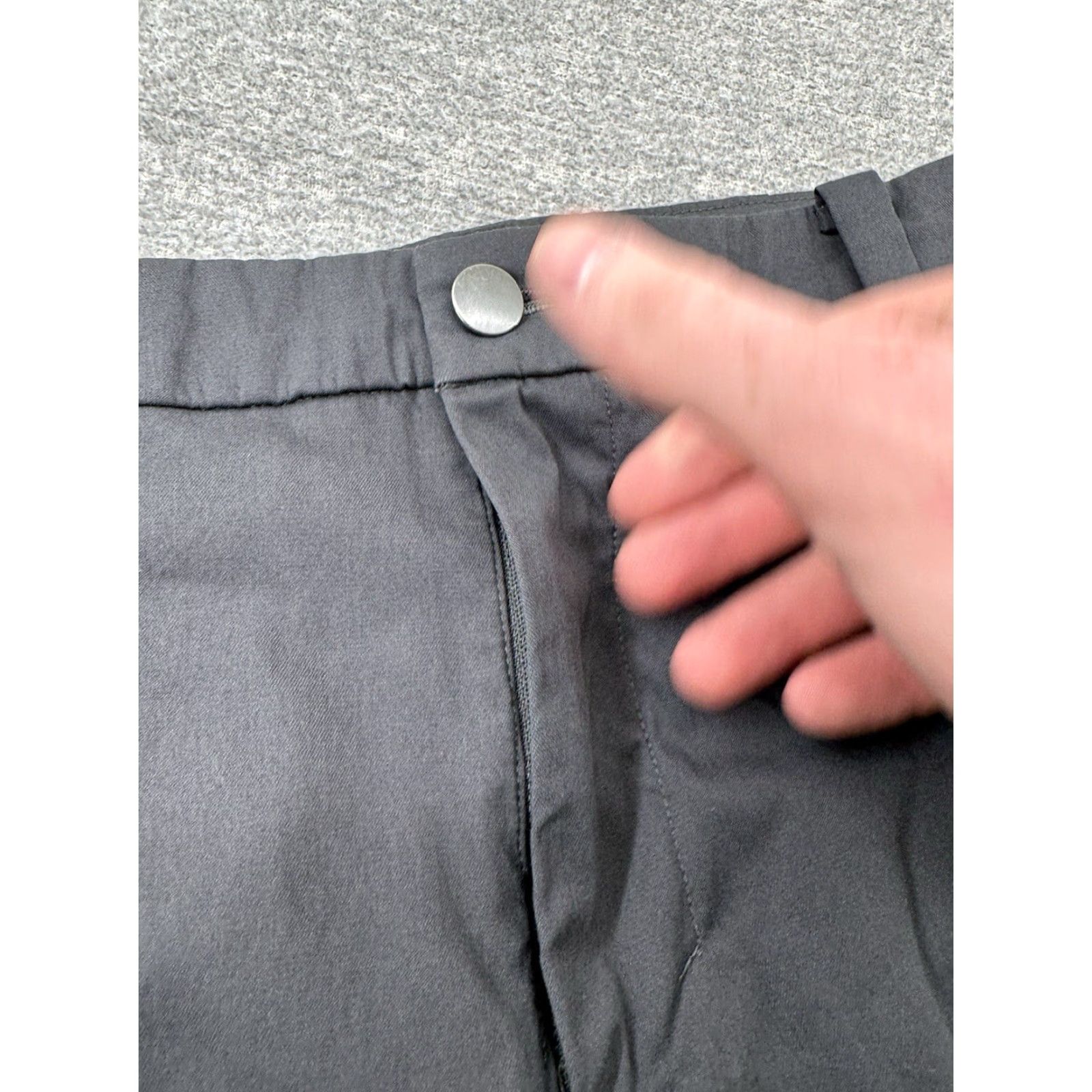 Lululemon LULULEMON MEN'S COMMISSION PANT CLASSIC 32x31 Gray Size-31 Size US 31 - 6 Thumbnail