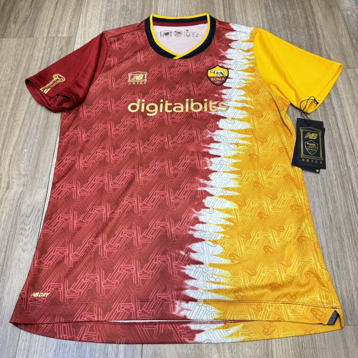 Aries × Designer × New Balance Roma 22/23 Aries x New balance special edition jersey (Bnwt) Size M / US 6-8 / IT 42-44 - 1 Thumbnail