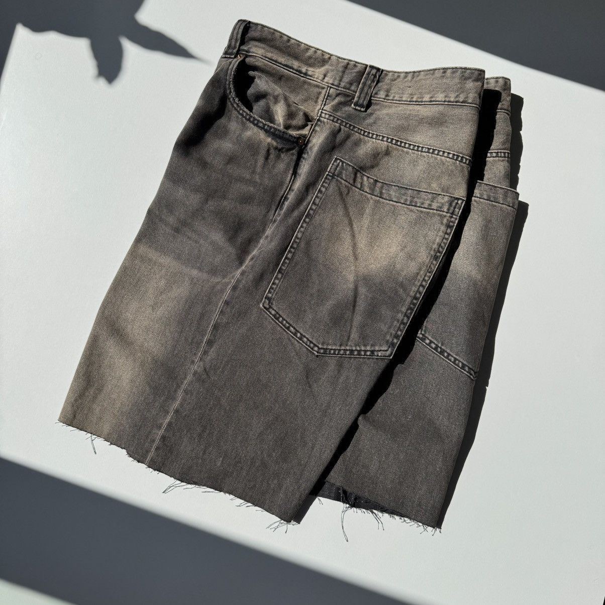 Acne Studios × Japanese Brand Washed and Faded Khaki Jorts Oversized baggy grunge Size US 35 - 9 Thumbnail