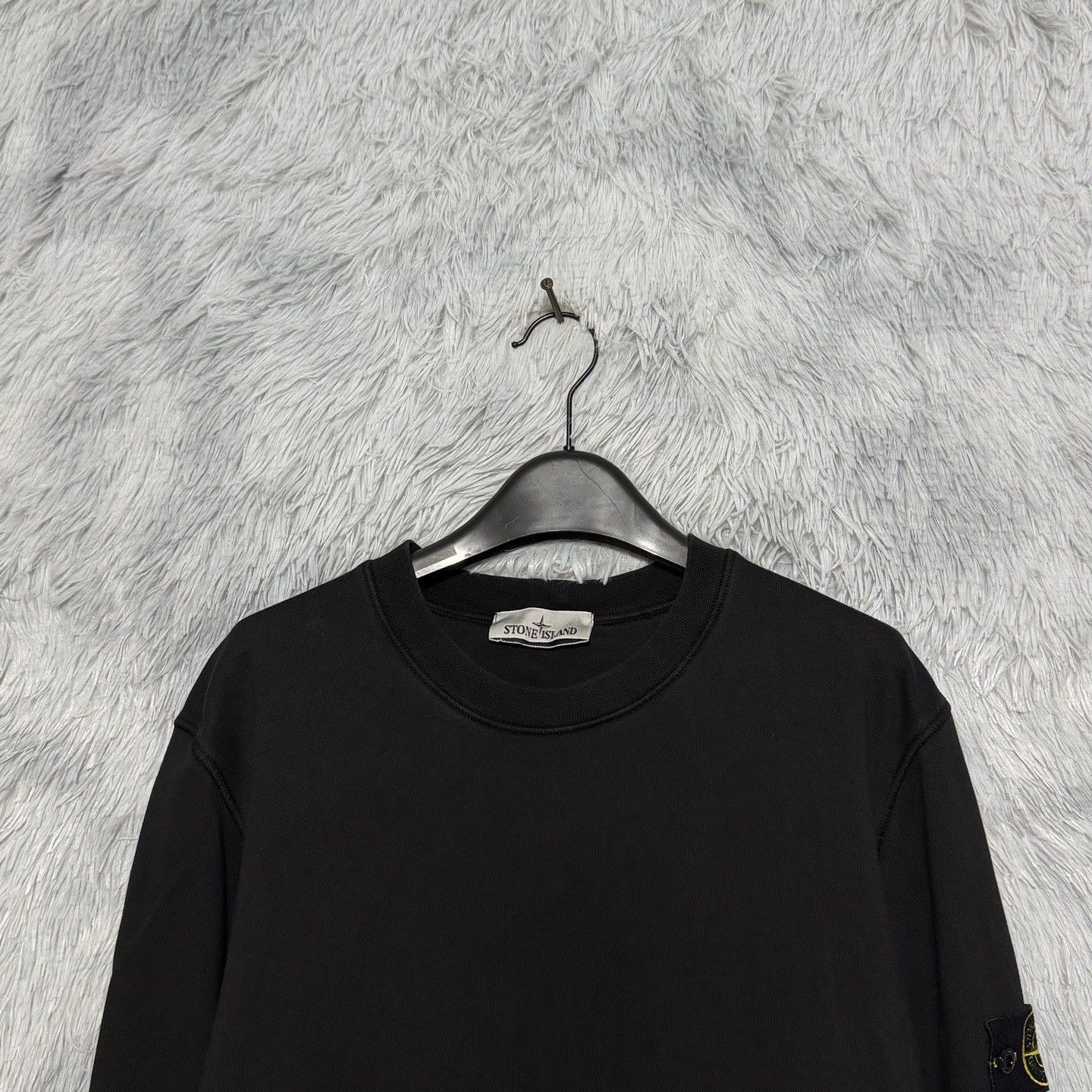 Stone Island Stone Island 25SS Basic Crewneck Sweatshirt Size US L / EU 52-54 / 3 - 3 Thumbnail