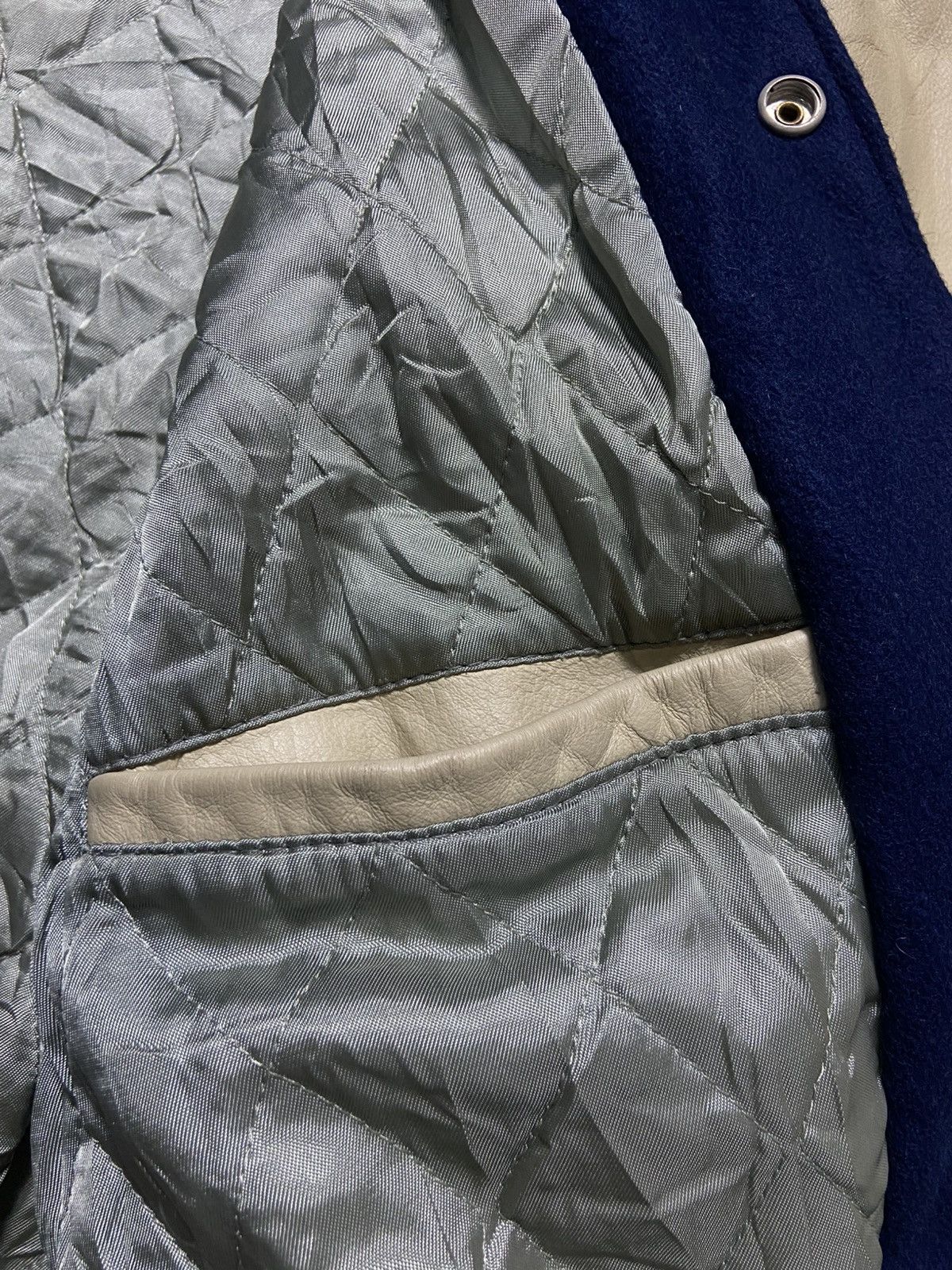 Golden Bear Vintage 90s Golden Bear Wool-Leather Varsity Jacket Size US L / EU 52-54 / 3 - 13 Thumbnail
