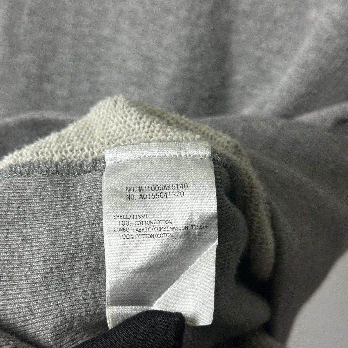 Thom Browne THOM BROWNE 4 BAR SWEATER Size US M / EU 48-50 / 2 - 5 Thumbnail