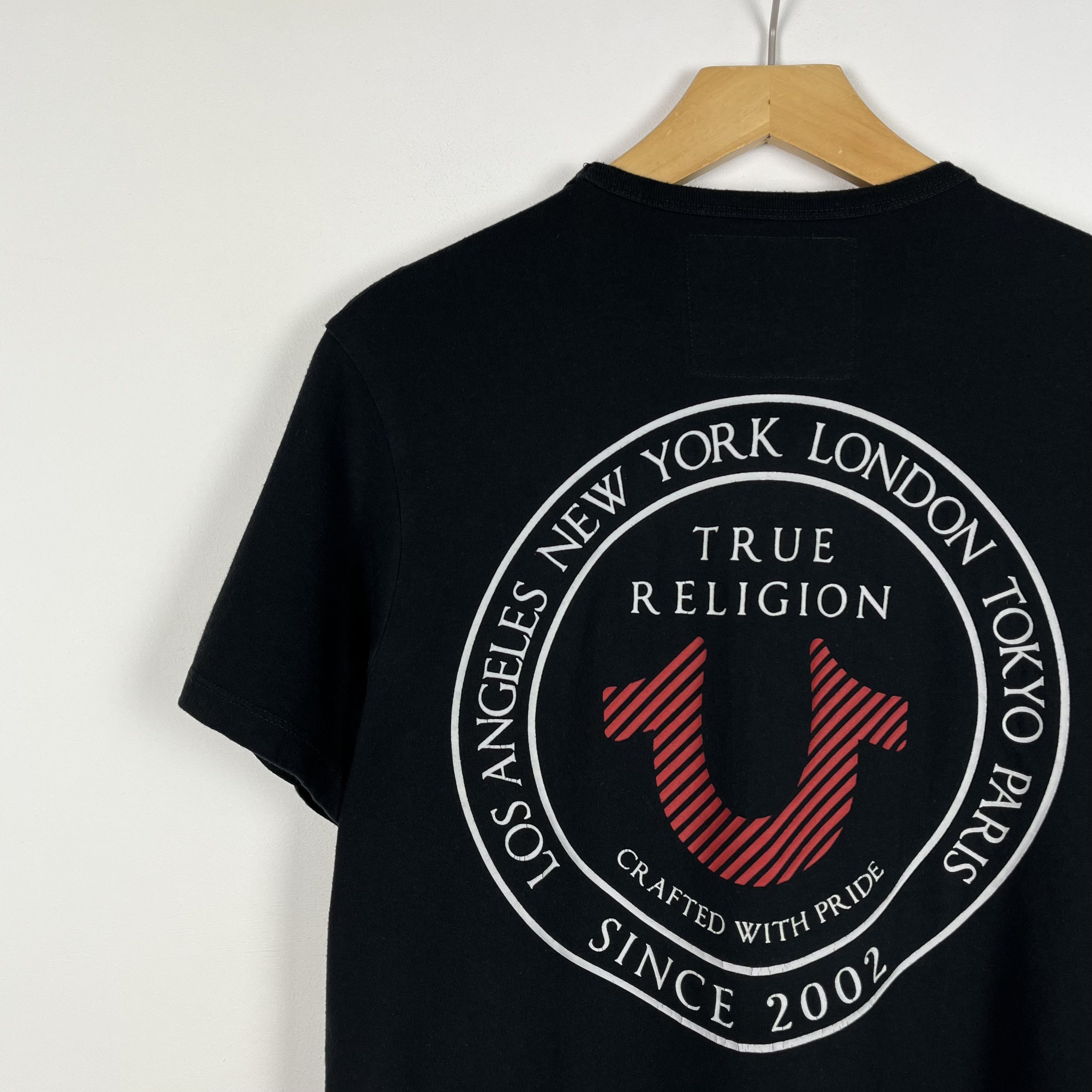 True Religion Vintage True Religion Y2K Big Logo Japanese T Shirt 00’s Size US L / EU 52-54 / 3 - 5 Thumbnail