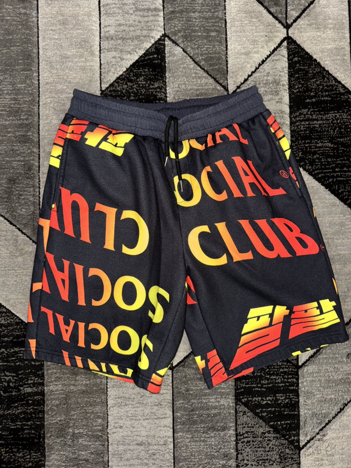 Anti Social Social Club Anti Social Social Club Shorts Size US 40 / EU 56 - 1 Thumbnail