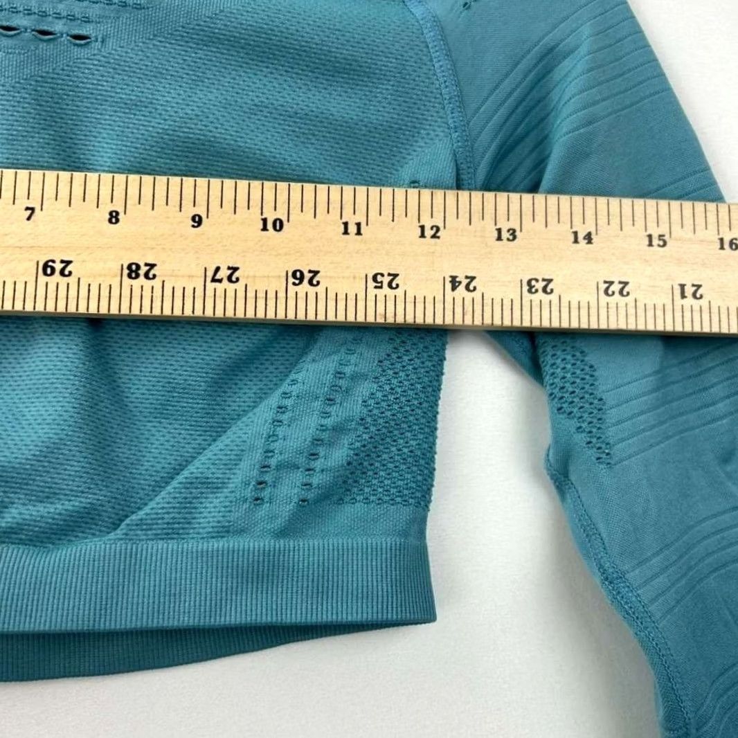 Gymshark Gymshark Crop Top Womens XS Teal Blue Flawless Knit Long Sleeve Thumbhole Size XS / US 0-2 / IT 36-38 - 2 Thumbnail