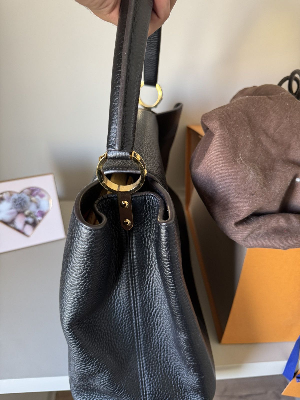 Louis Vuitton Louis Vuitton Bag Size ONE SIZE - 2 Thumbnail