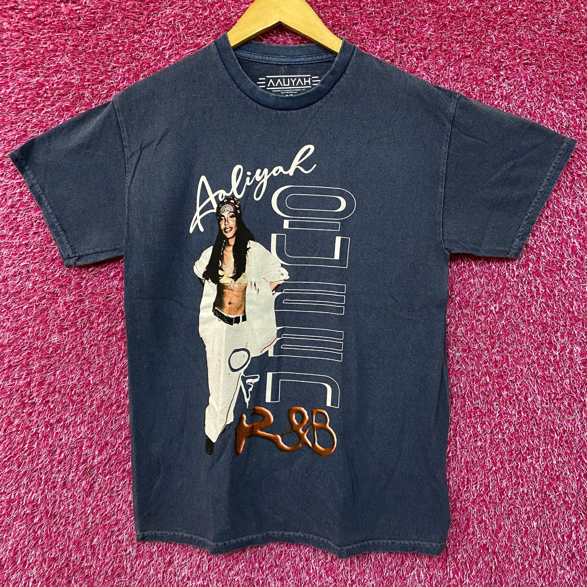 Rap Tees Aaliyah Princess Of RnB Poster T-Shirt Small Size US S / EU 44-46 / 1 - 1 Thumbnail