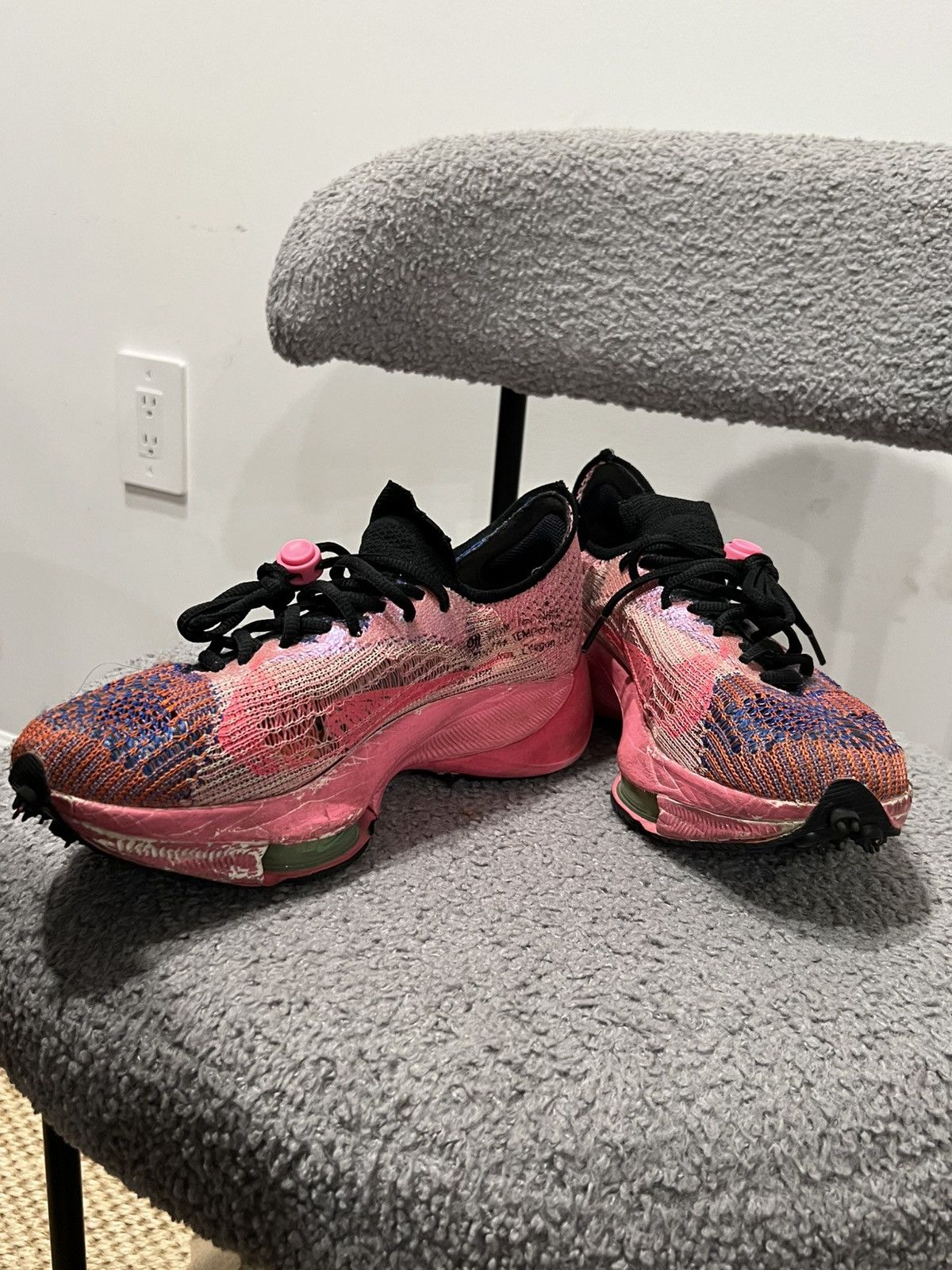 Nike × Off-White Off White x Nike Serena Size US 9 / EU 42 - 4 Thumbnail