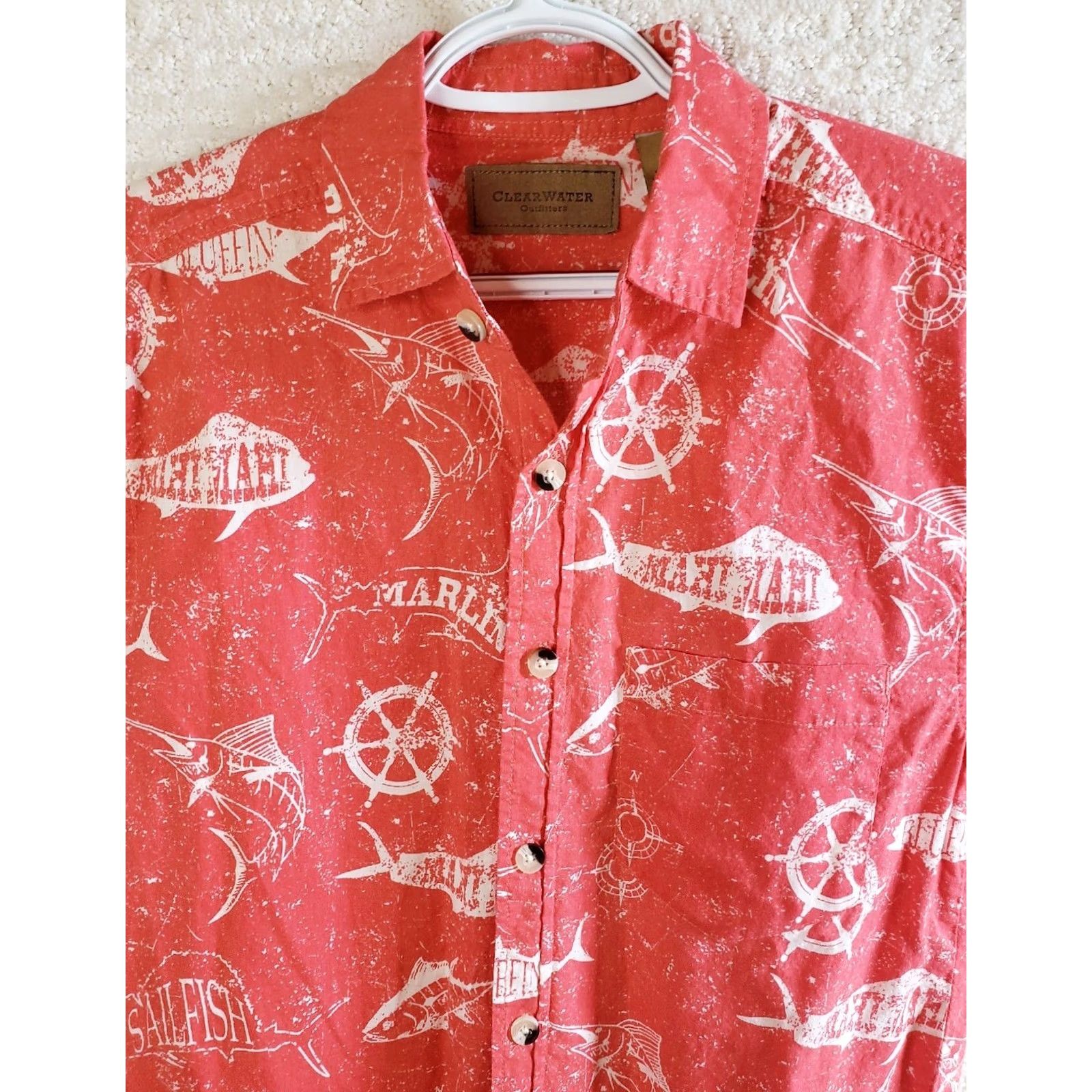 Vintage ClearWater Outfitters Men Shirt Red Short Sleeve Button-Up Fish Print Hawaiian Pattern Pocket Casual Travel New Size US S / EU 44-46 / 1 - 3 Thumbnail