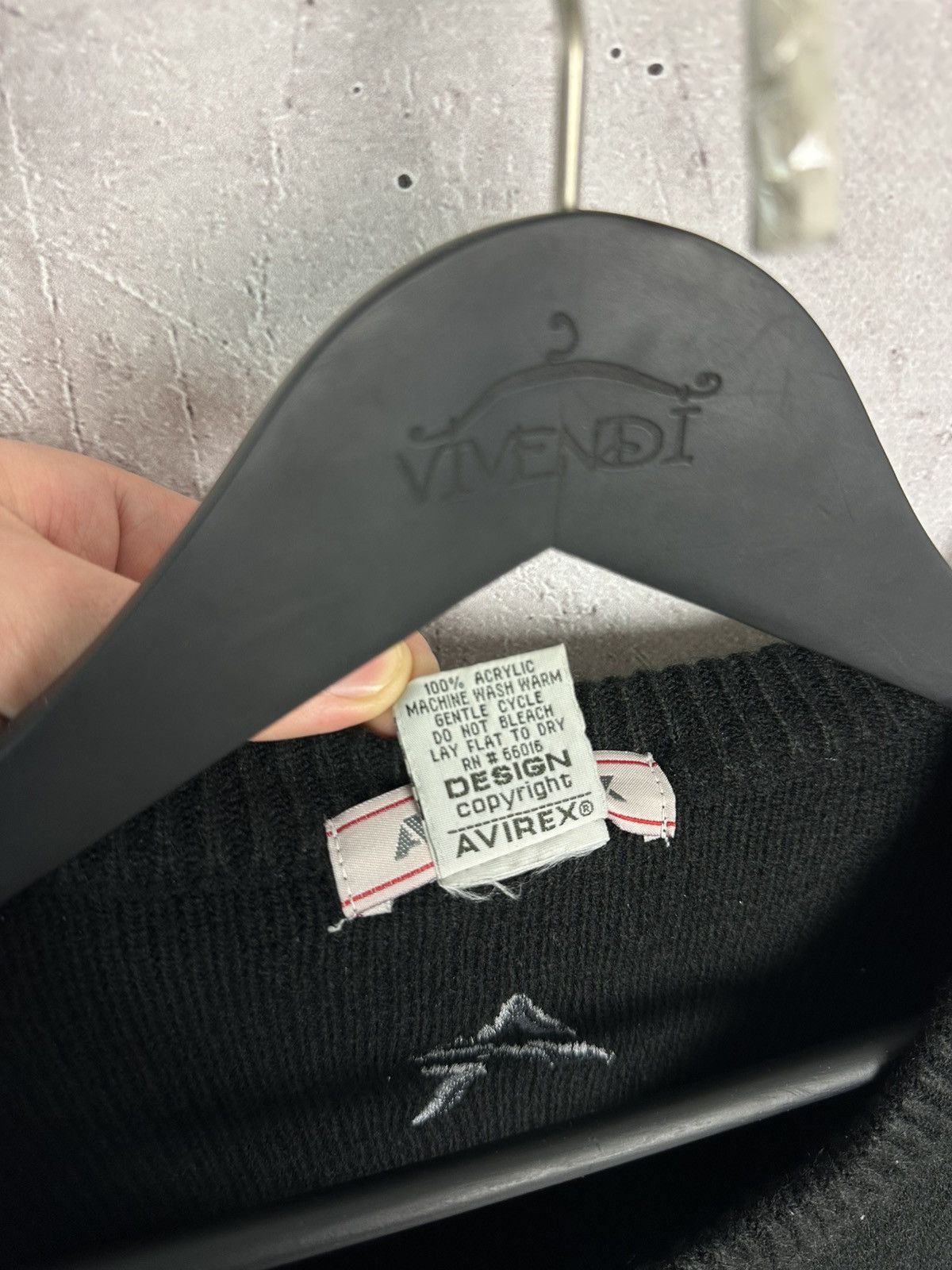 Avirex × Vintage Y2K Vintage Avirex Oversized Black Knit Sweater Size US XXL / EU 58 / 5 - 14 Thumbnail