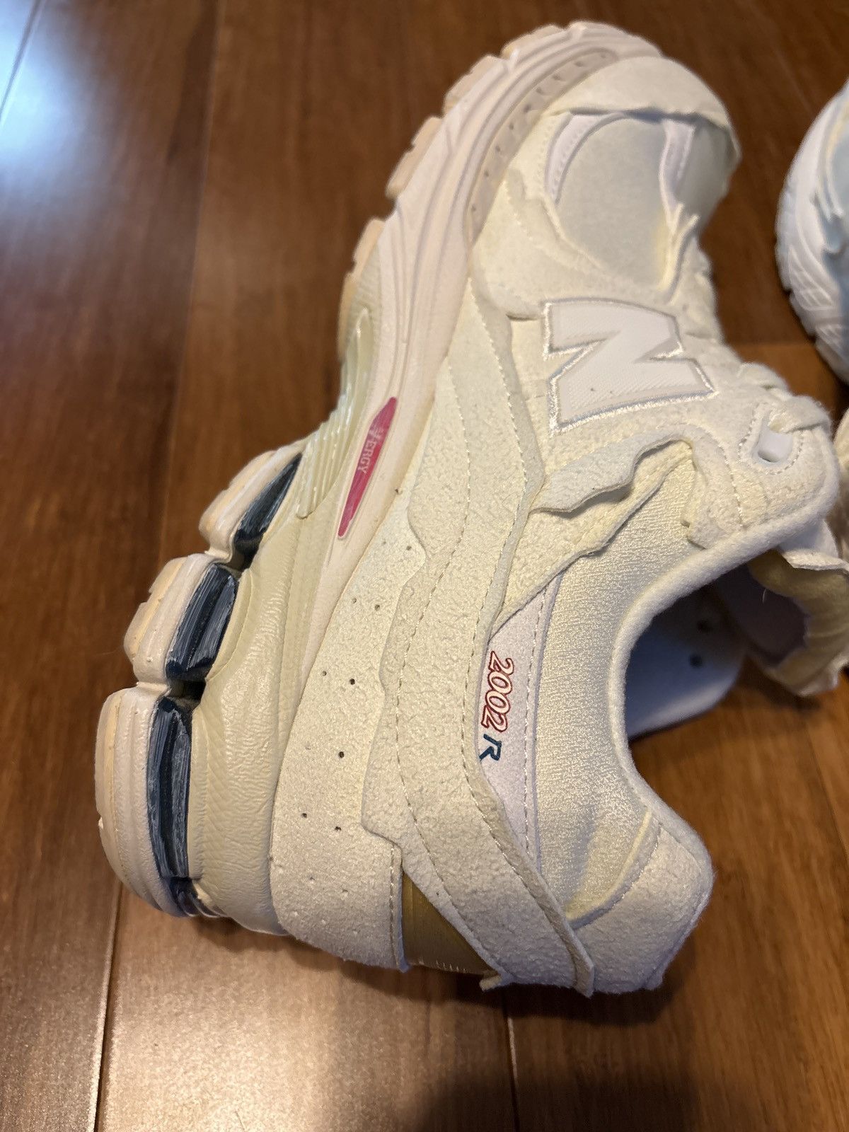New Balance New Balance Protection Pack “Sea Salt” Size US 10.5 / EU 43-44 - 5 Thumbnail