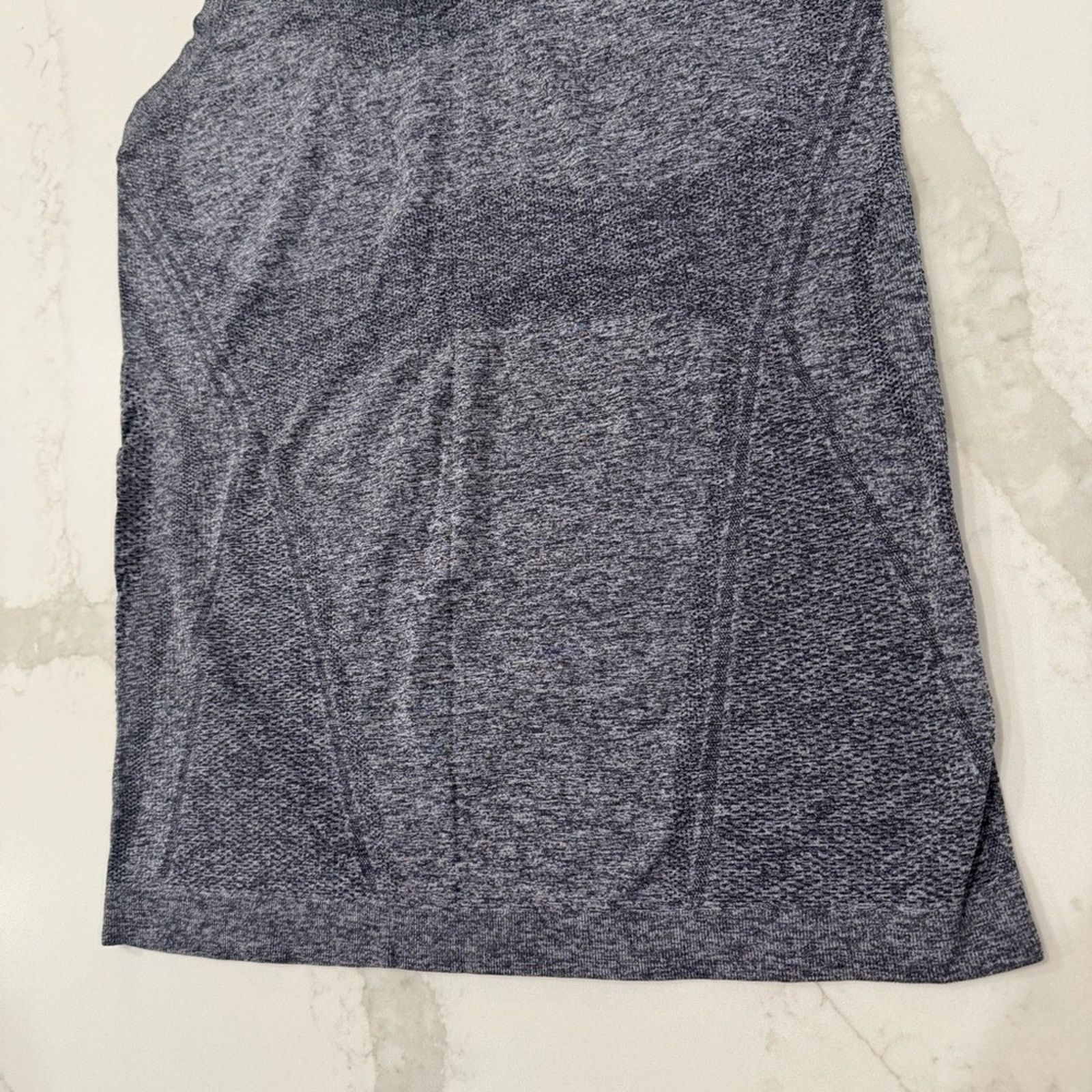 Athleta Athleta Momentum Seamless Heather Tank Top Women’s Small Size S / US 4 / IT 40 - 3 Thumbnail