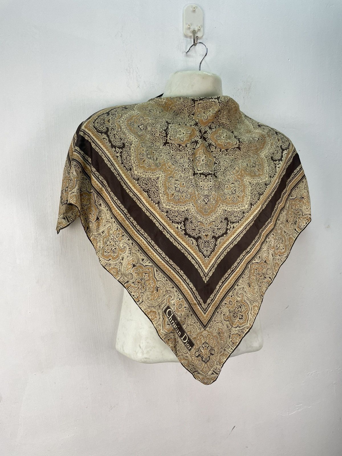 Christian Dior Monsieur christian dior vintage 70s silk scarf Size ONE SIZE - 1 Thumbnail
