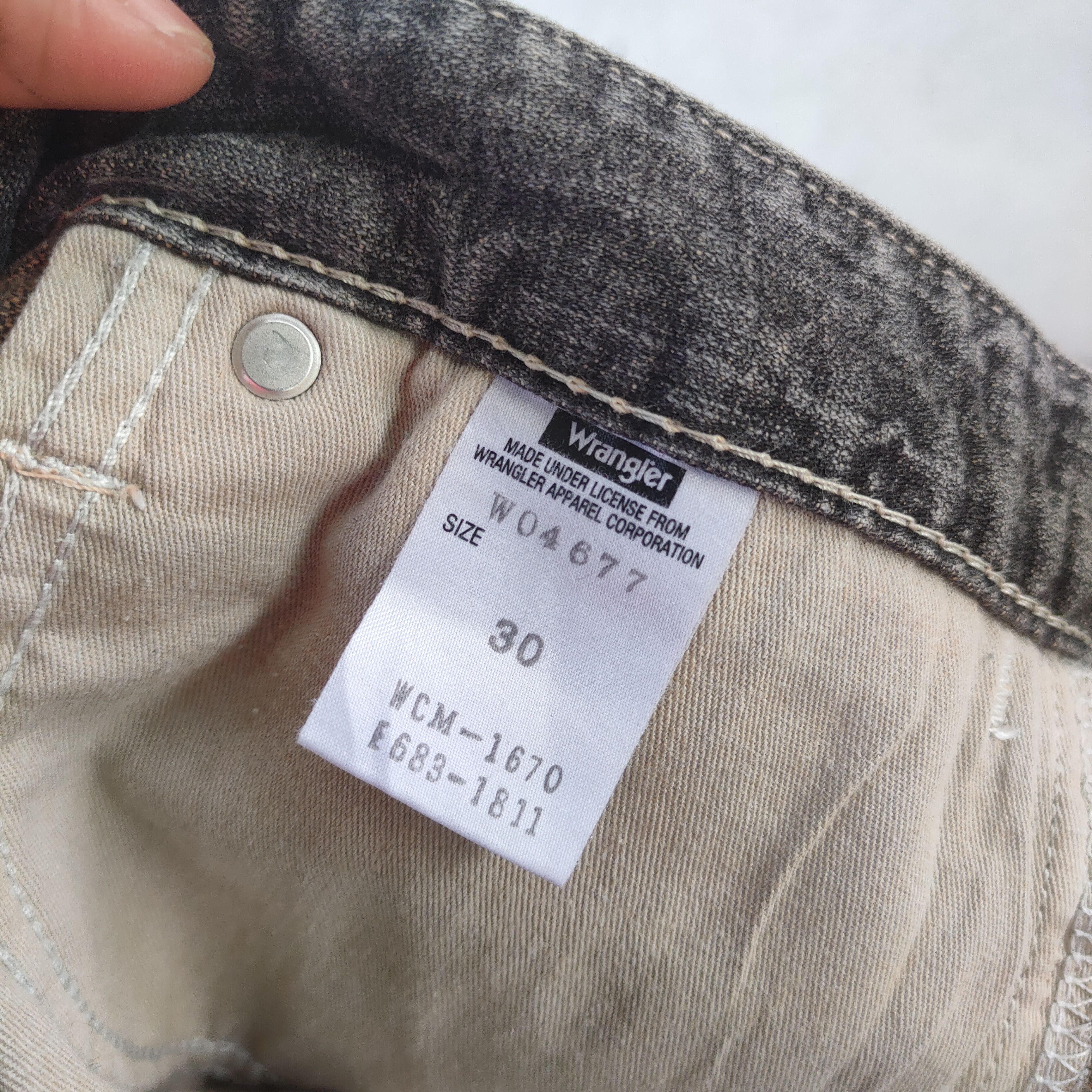 Wrangler W31 VINTAGE WRANGLER FLARE FADED DISTRESSED JEANS PANTS Size US 31 - 12 Thumbnail
