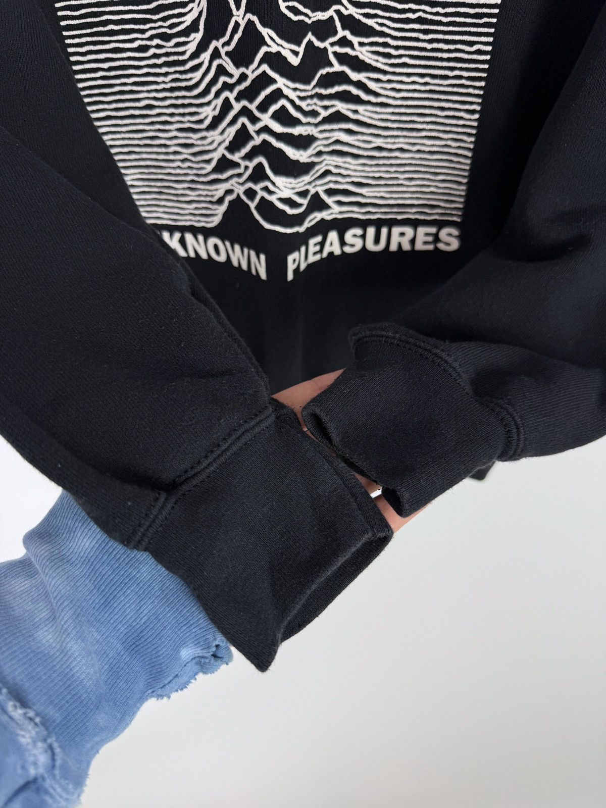 Band Tees 2000s Vintage Joy Division Unknown Pleasures Boxy Sweatshirt Size US S / EU 44-46 / 1 - 5 Thumbnail
