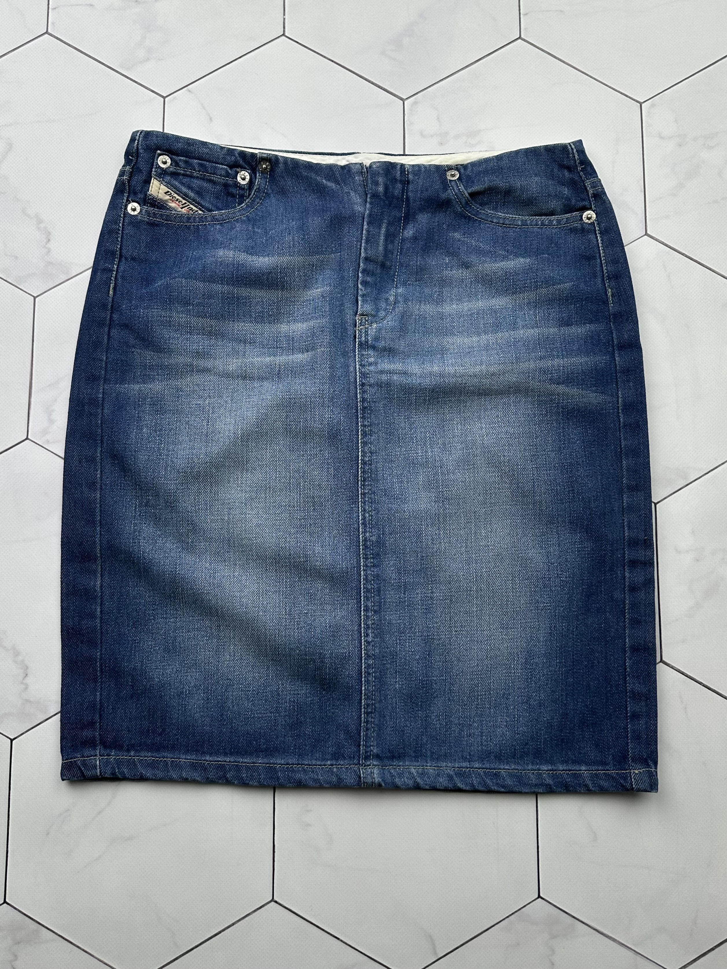 Diesel Diesel Vintage Midi Skirt (B63) Size 26" / US 2 / IT 38 - 1 Thumbnail
