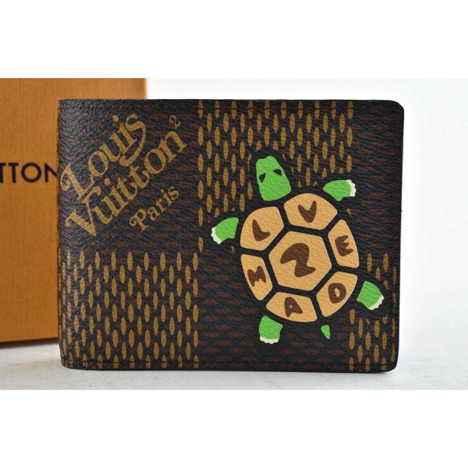 Louis Vuitton Louis Vuitton Nigo LV Giant Damier Bifold Wallet Holder Size ONE SIZE - 4 Thumbnail