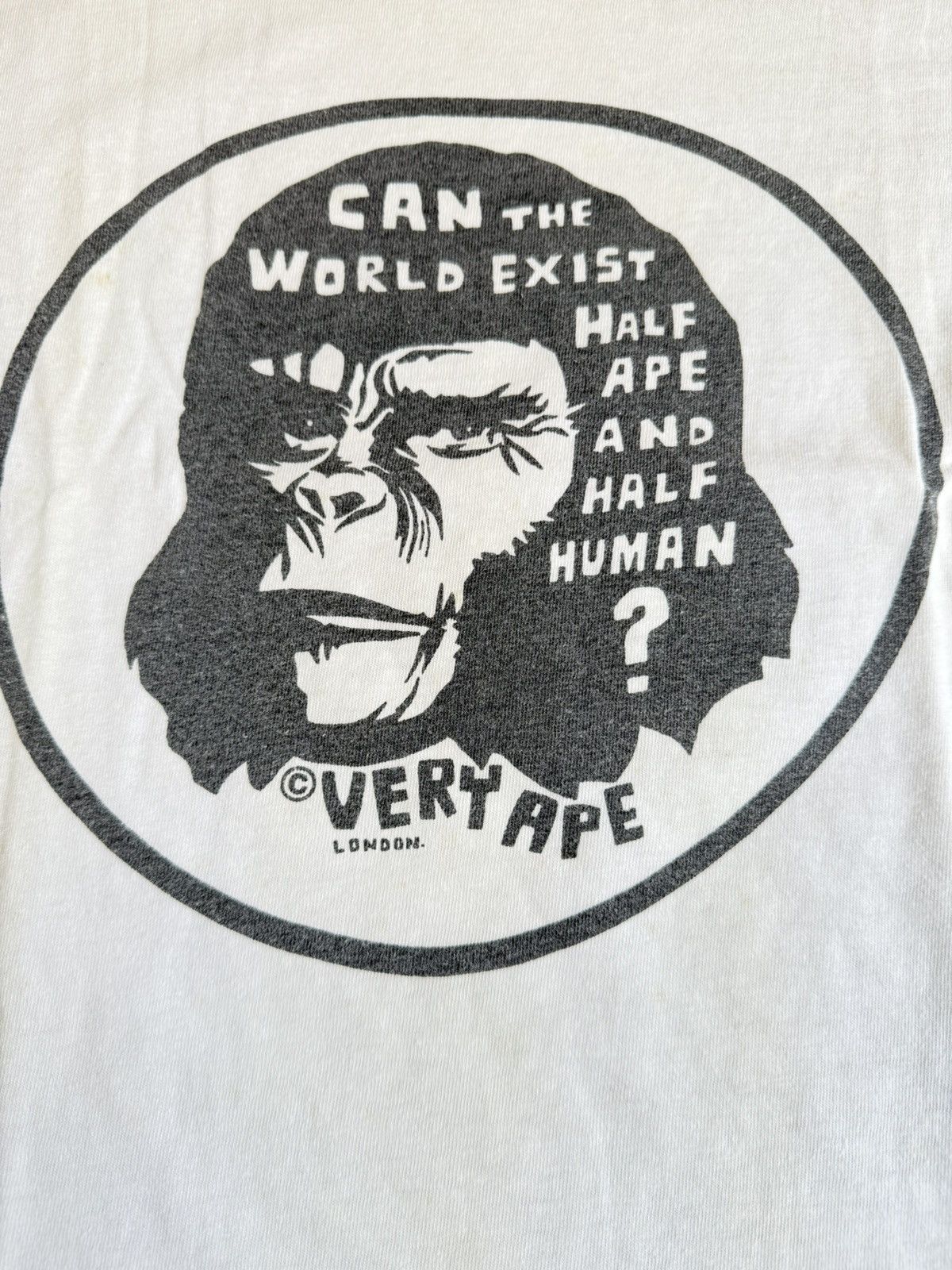 Bape Vtg 90s Very ape big face tee Size US L / EU 52-54 / 3 - 4 Thumbnail